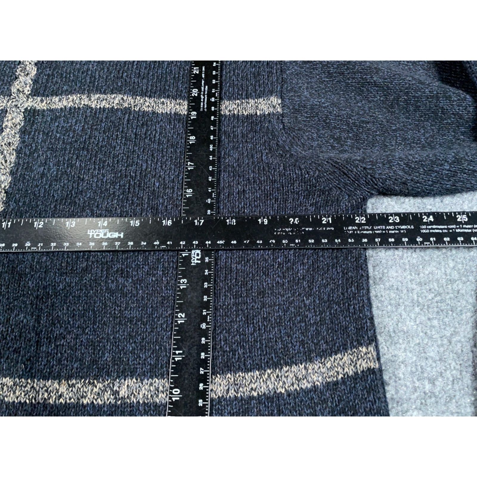 Geoffrey Beene VINTAGE Preppy Dad Style Grid Check Sweater Adult Large Dark Blue Cotton Knit Mens Size US L / EU 52-54 / 3 - 6 Thumbnail