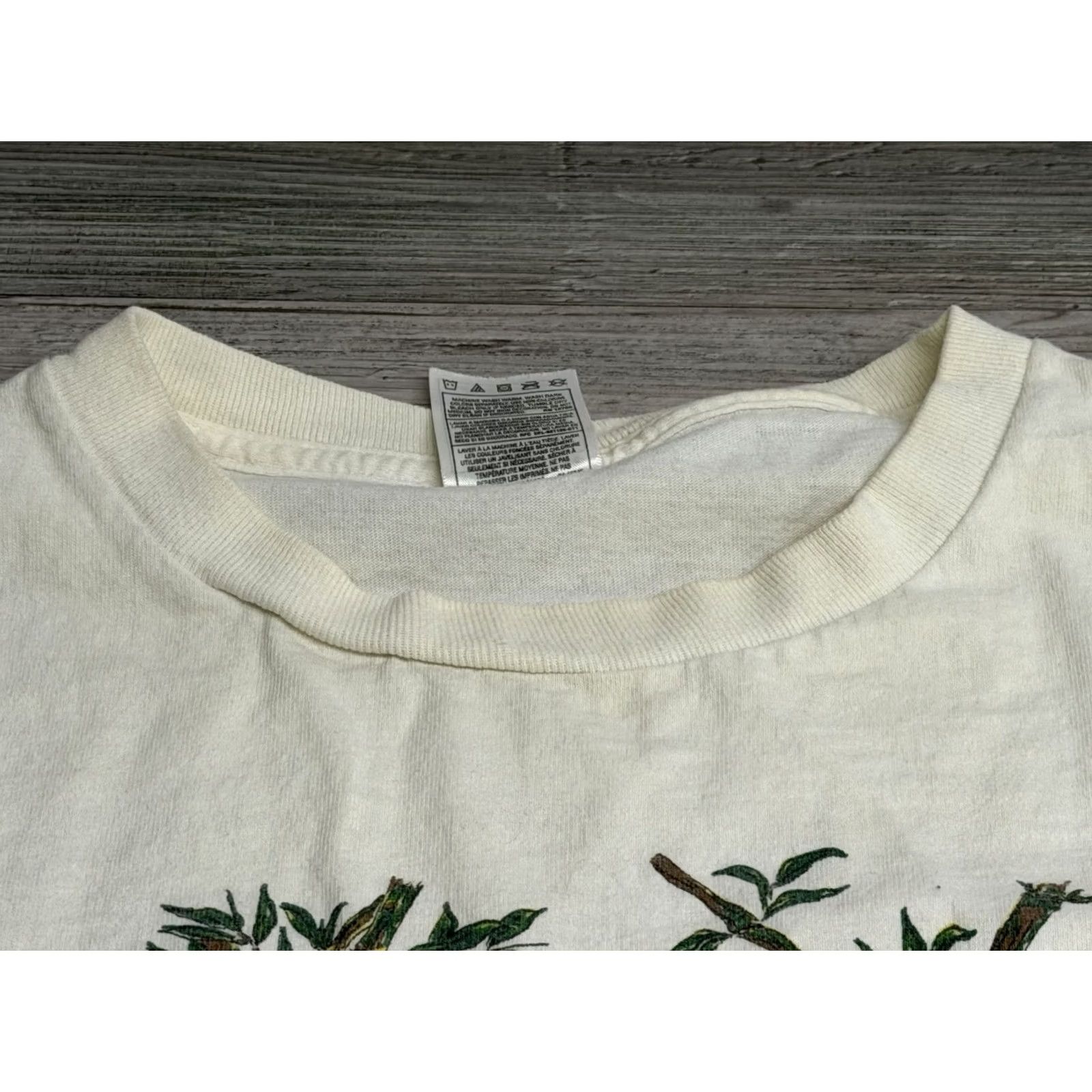 Fruit Of The Loom Vintage San Diego Blood Panda Bear Nature T Shirt XL White 90s Mens Graphic Tee Fruit of the Loom Size US XL / EU 56 / 4 - 6 Thumbnail