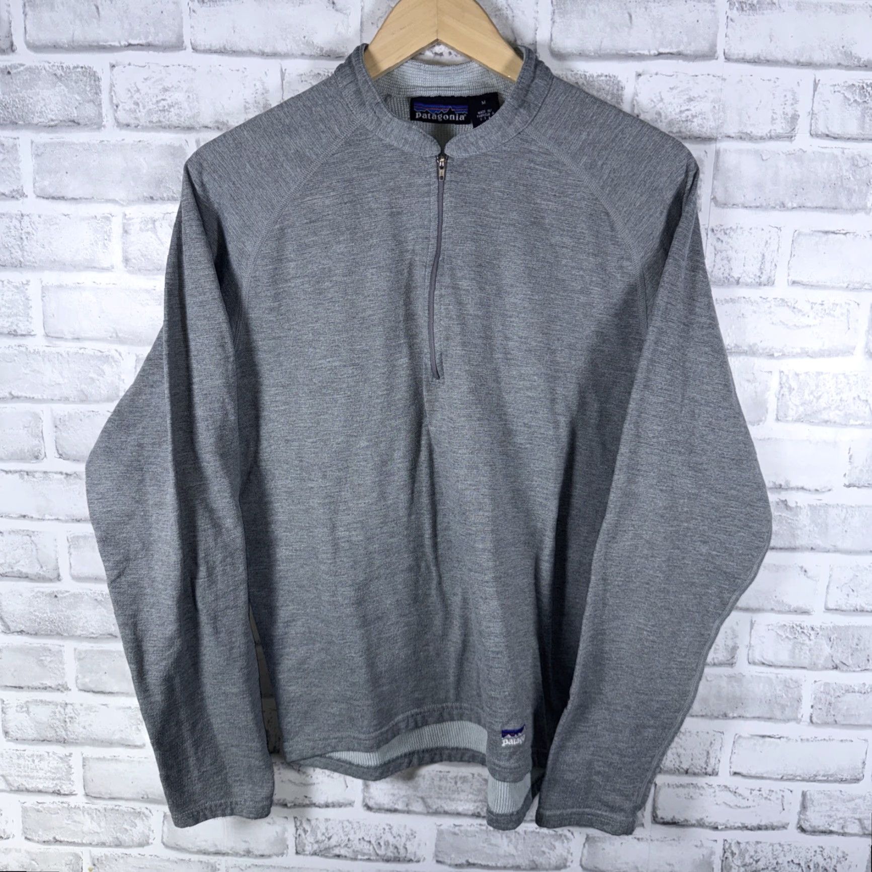 Patagonia VINTAGE Patagonia Gray Half Zip Pullover Mens Size M USA Size US M / EU 48-50 / 2 - 2 Thumbnail