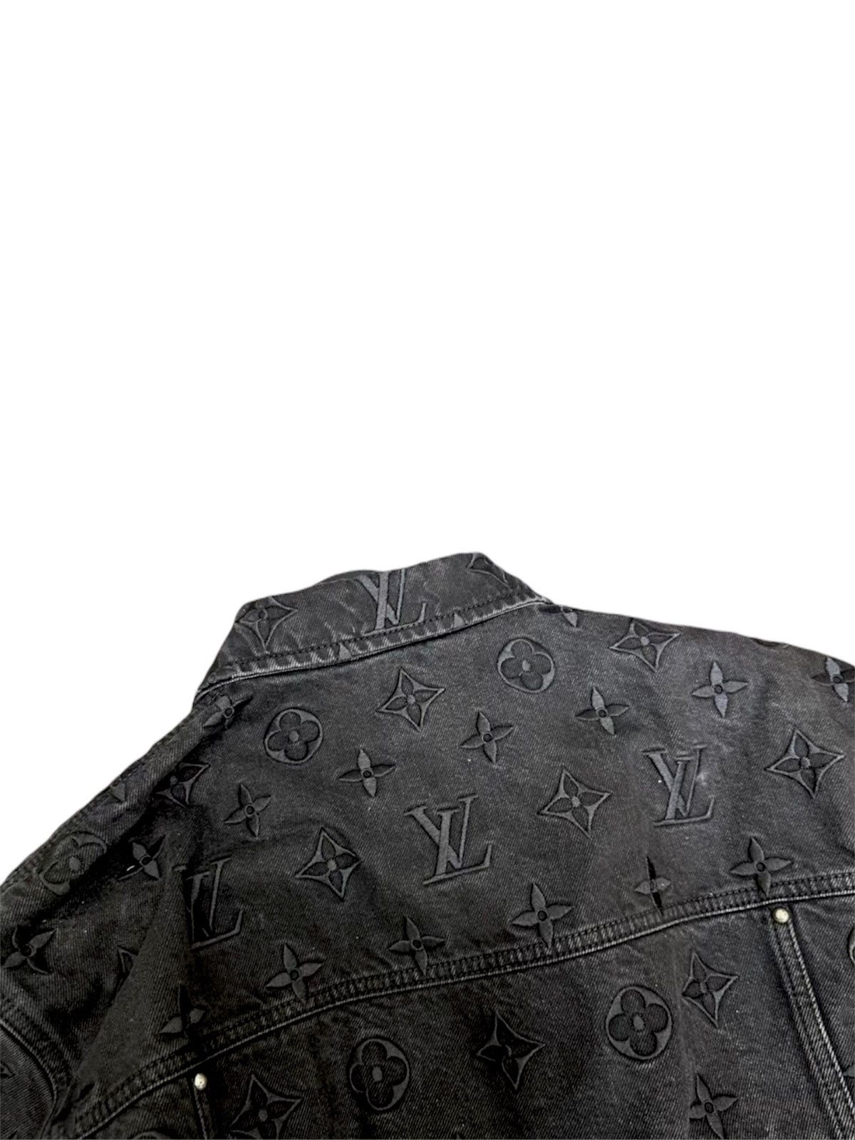 Louis Vuitton Louis Vuitton 60 Gradient Denim Jacket Embroidered Monogram Size US XXL / EU 58 / 5 - 4 Thumbnail