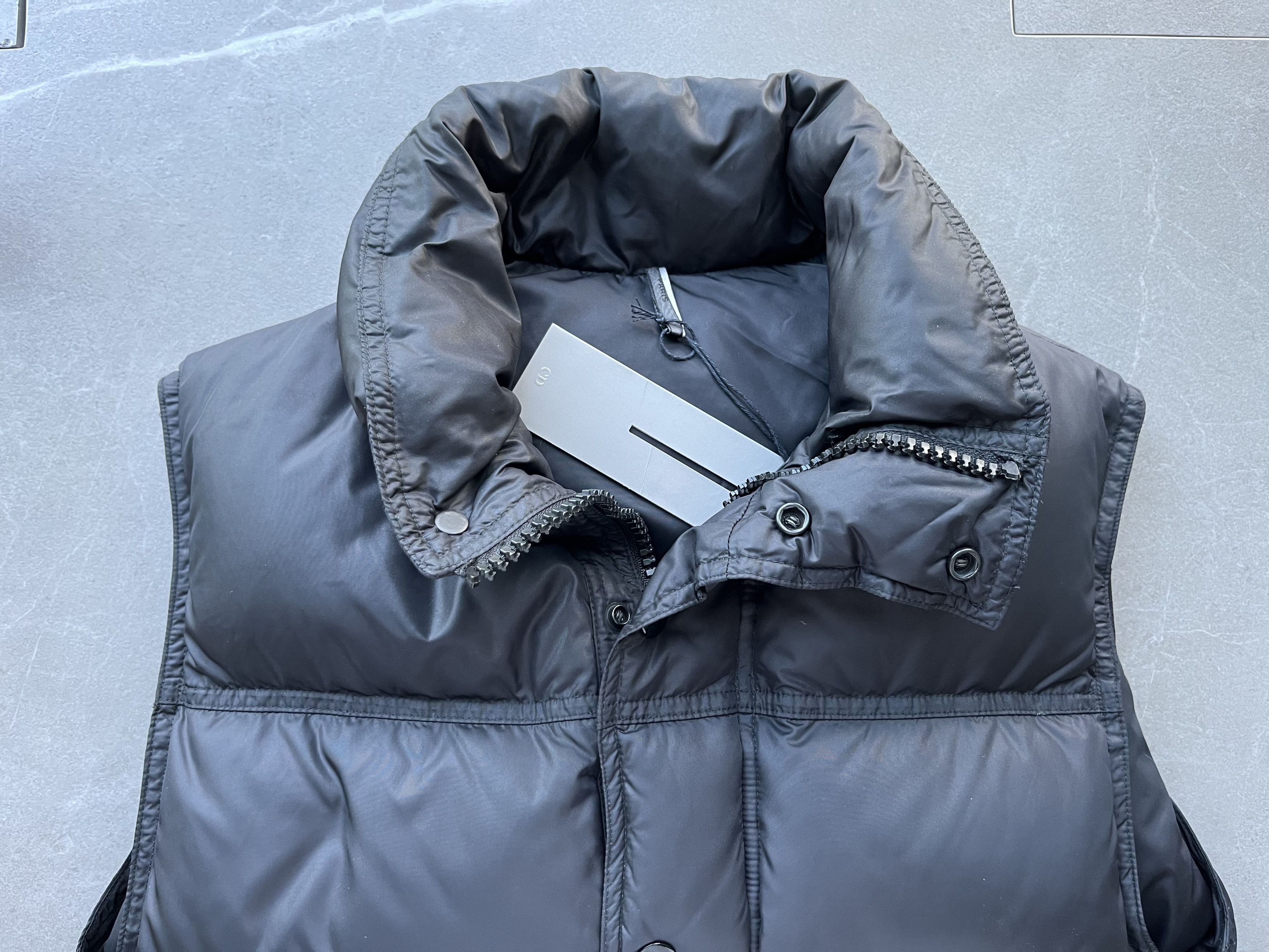 Dior Dior Homme by Hedi Slimane Goose Down Zip Stand Collar Vest Size US S / EU 44-46 / 1 - 4 Thumbnail