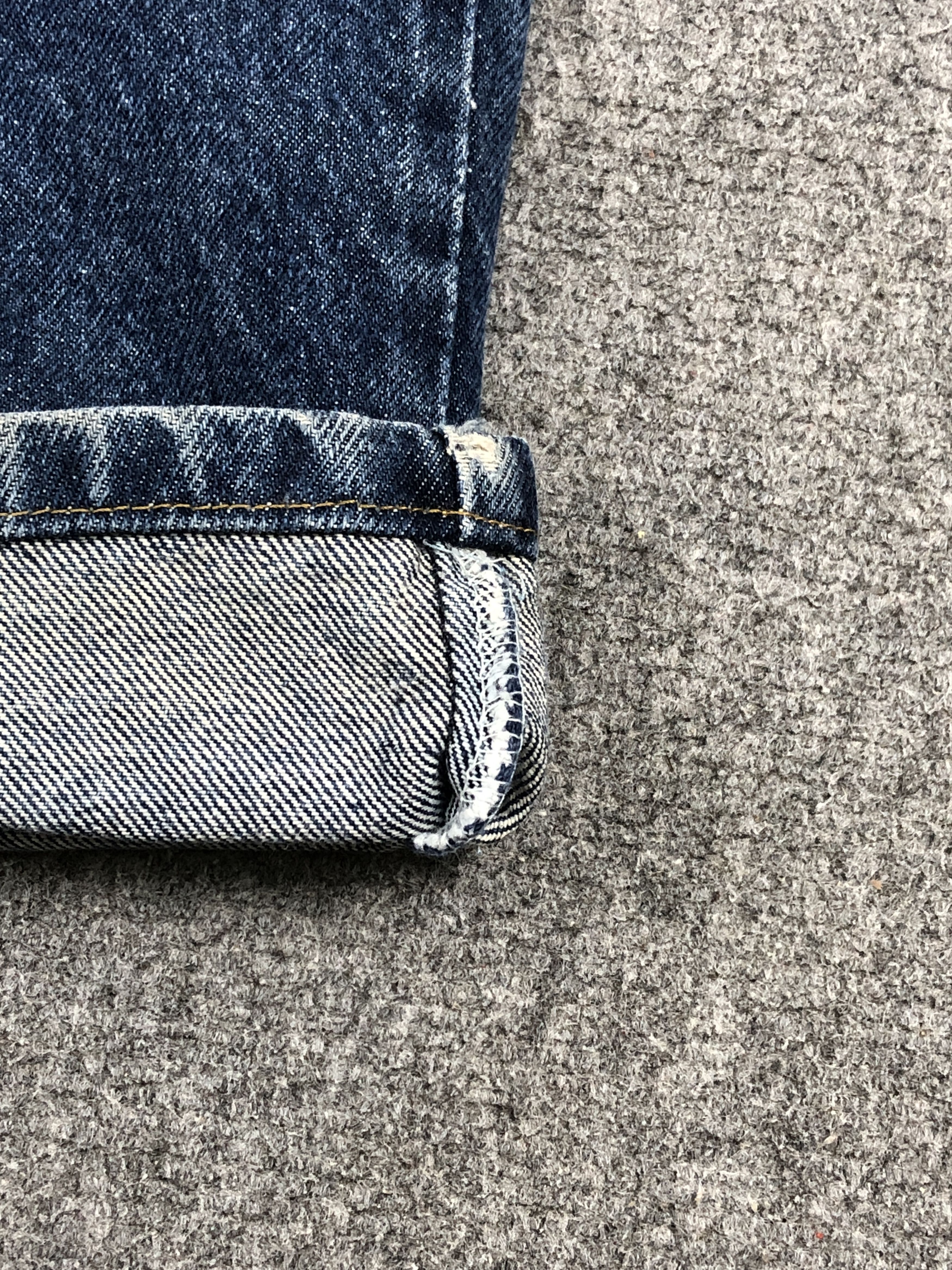 Levi's Vintage Levis 505 Faded Blue Jeans DP2240 Size US 34 / EU 50 - 13 Thumbnail