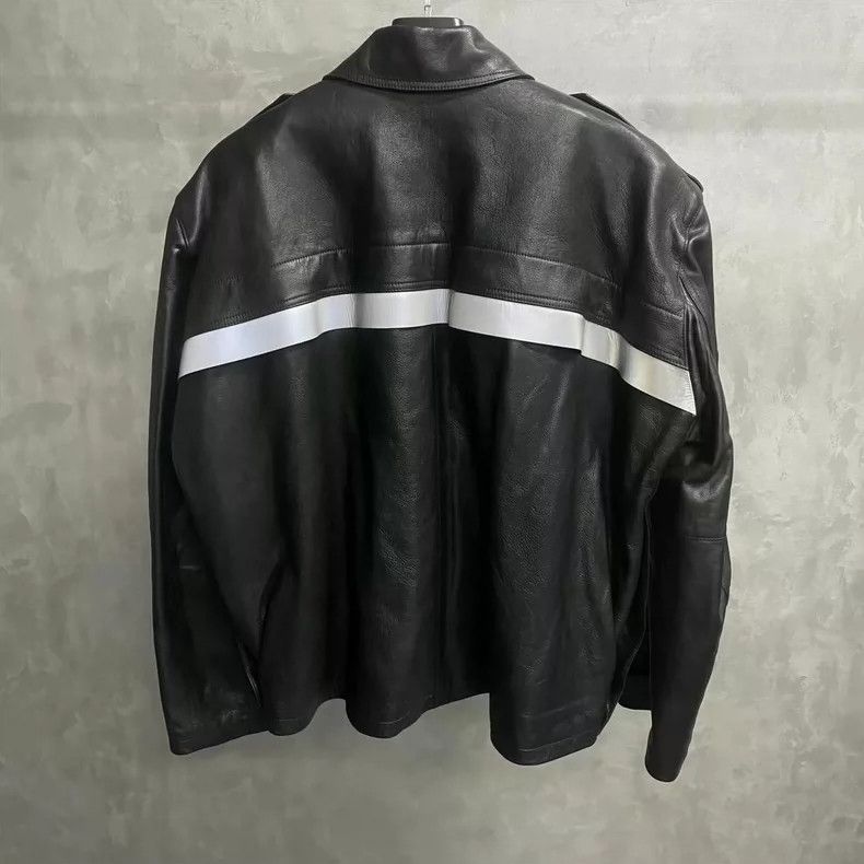 Balenciaga Balenciaga Black logo reflective striped logo leather jack Size US L / EU 52-54 / 3 - 2 Thumbnail