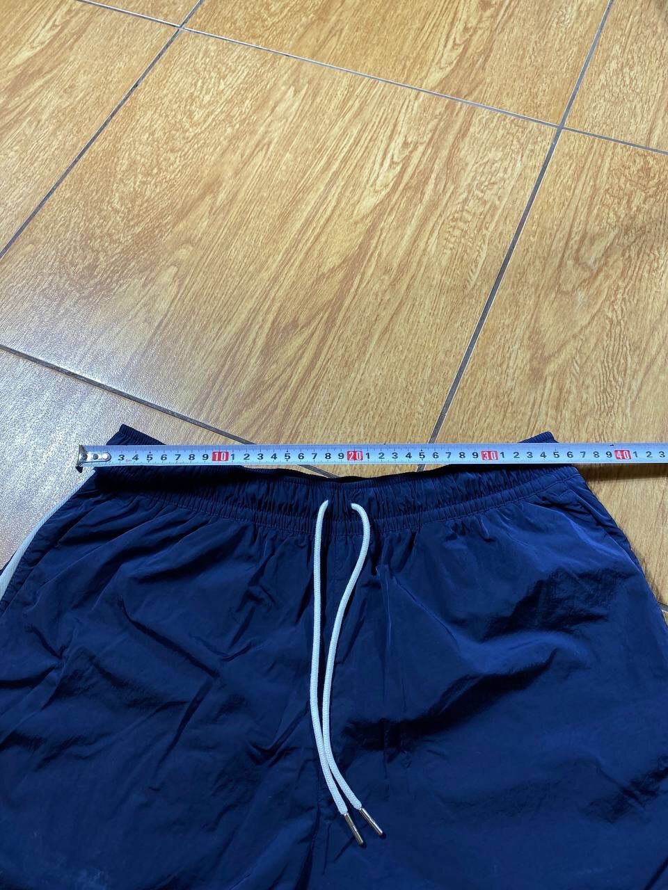 Nike × Vintage 90's NIKE SWOOSH LOGO Y2K RARE RETRO SHORTS Size US 30 / EU 46 - 13 Thumbnail
