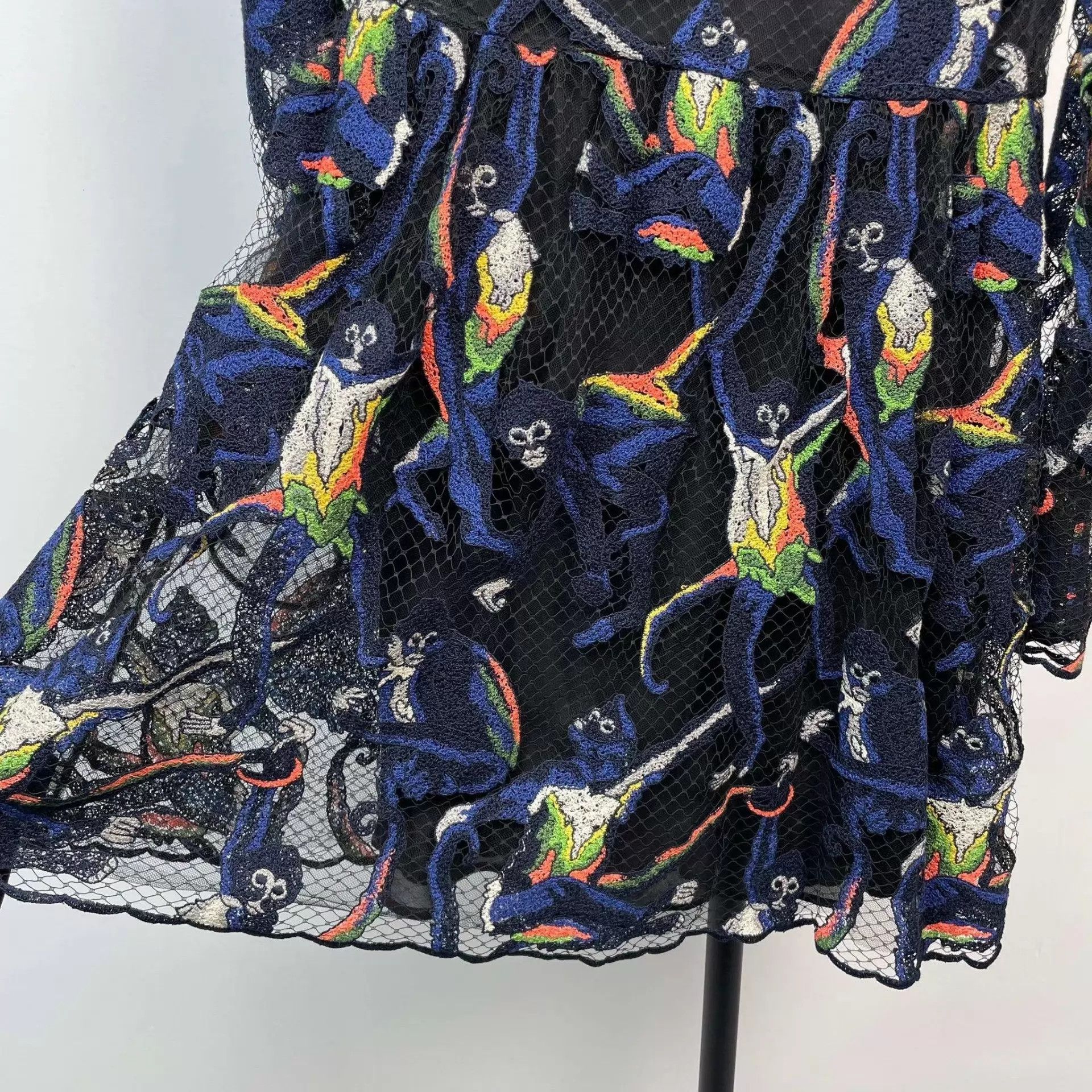 Valentino Valentino Women's Dress 42 260313JTJFZ11 Size M / US 6-8 / IT 42-44 - 9 Thumbnail
