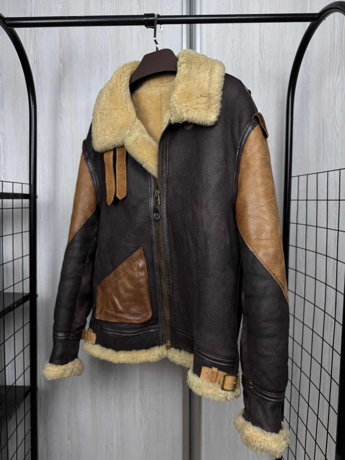 Willis & Geiger Willis & Geiger Type B-3 Leather Flight Mouton Bomber Jacket Size US M / EU 48-50 / 2 - 6 Thumbnail