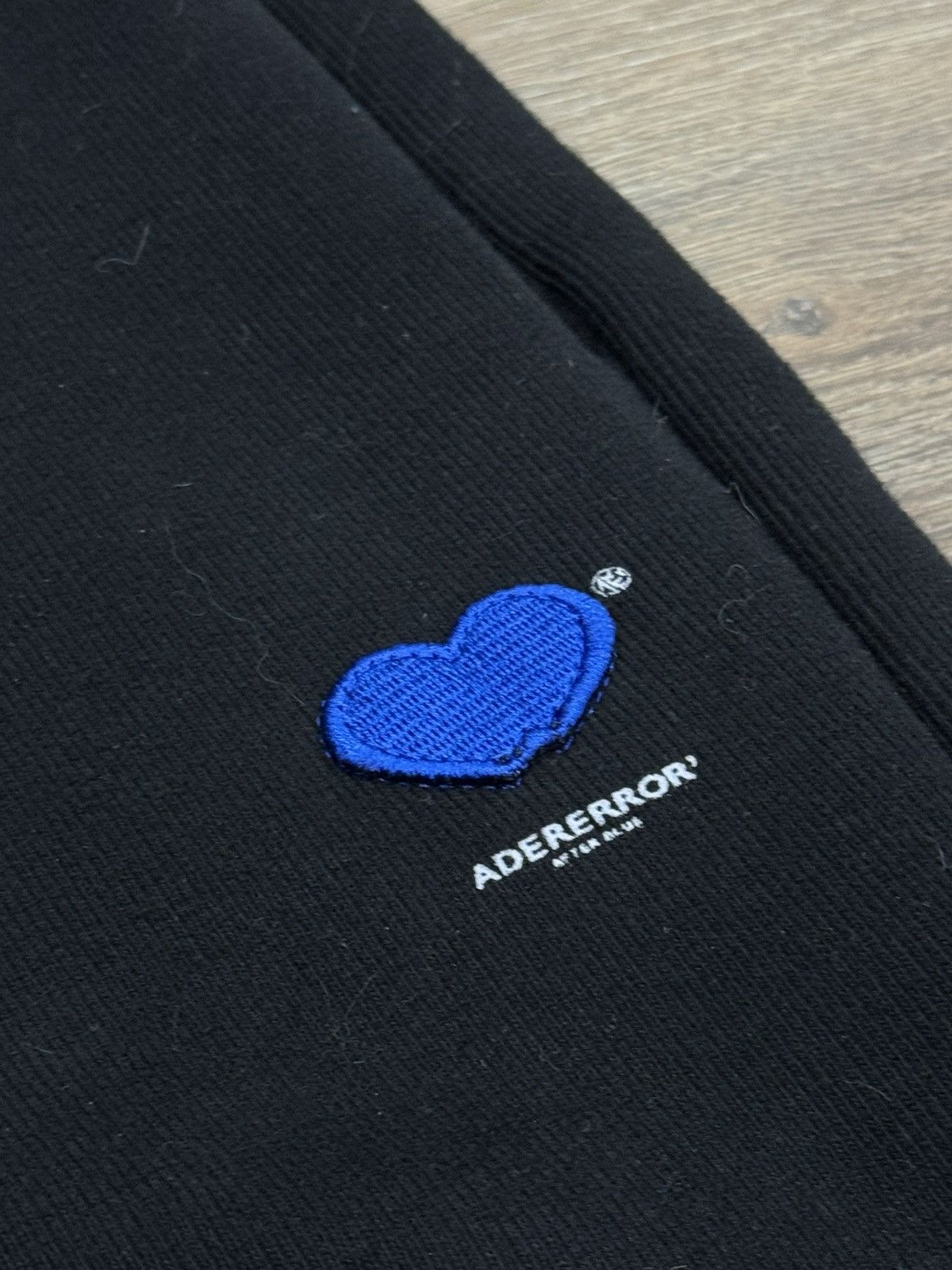 Ader Error ADERERROR "After Blue" Twin Heart Sweatpants - Black Size US 31 - 7 Thumbnail