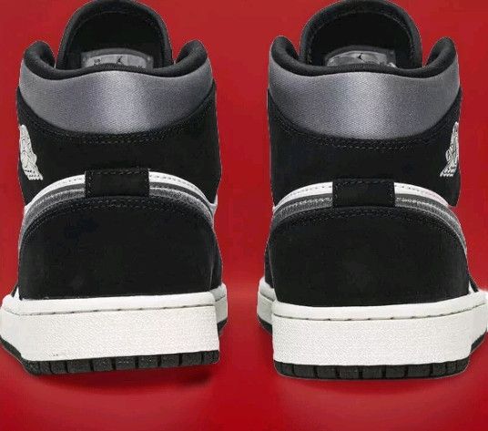 Nike Nike Air Jordan 1 SE Size US 13 / EU 46 - 4 Thumbnail