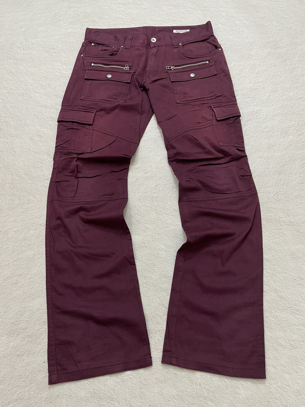 semanticdesign 2000s Semantic Cargo Pants Burgundy Zip Pocket Detail Size US 33 - 1 Thumbnail