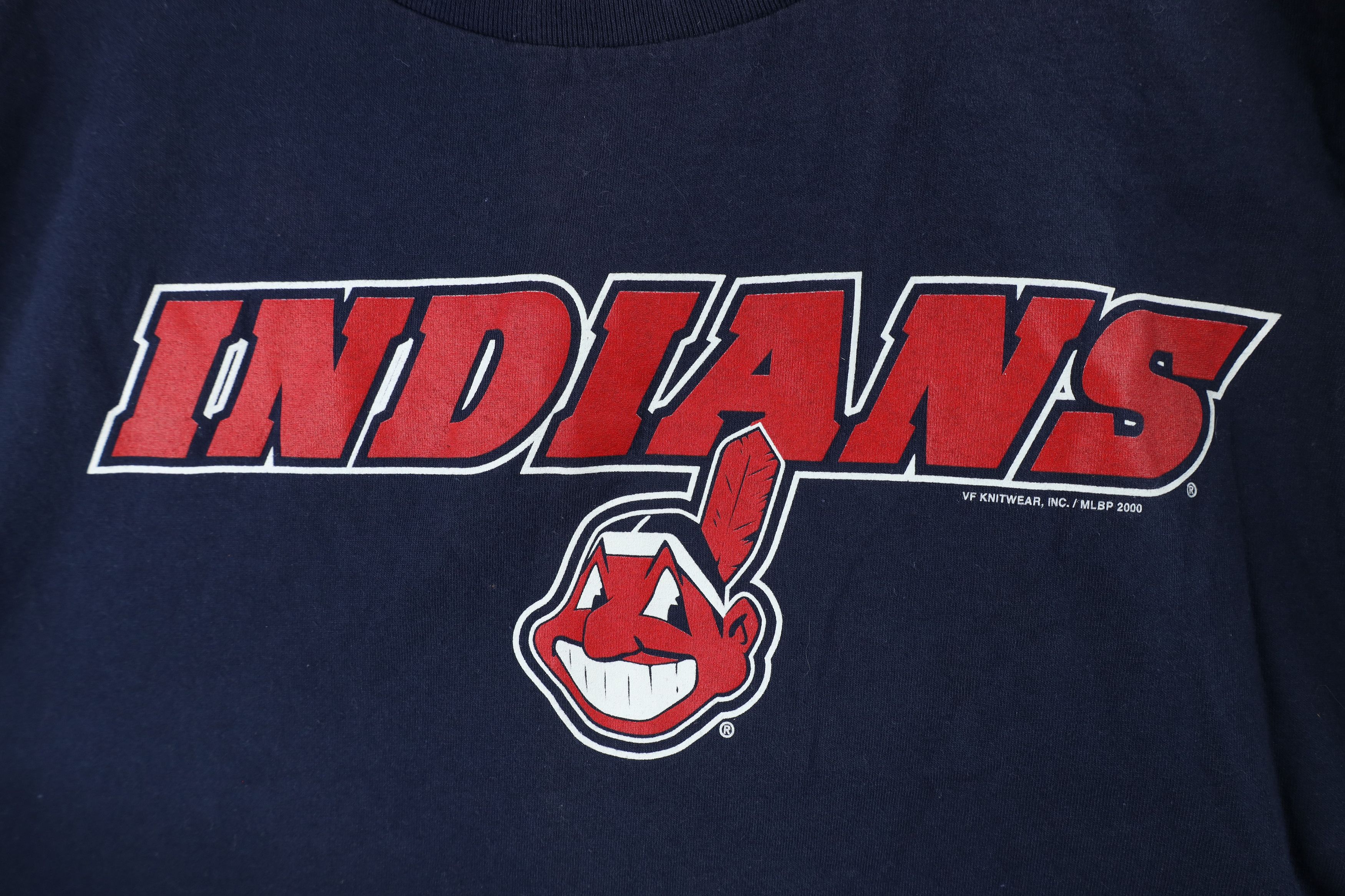 Vintage Vintage Y2K 2000 Wahoo Cleveland Indians Long Sleeve T-Shirt Size US XL / EU 56 / 4 - 5 Thumbnail