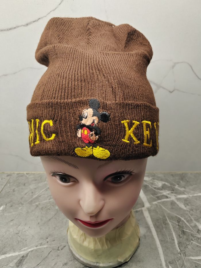 Mickey Mouse Vintage Mickey Mouse Beanie Size ONE SIZE - 2 Thumbnail