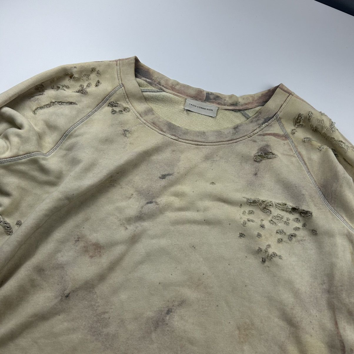 Faith Connexion Faith Connexion - Oversized Laced Bleached Sweater Size US XL / EU 56 / 4 - 2 Thumbnail