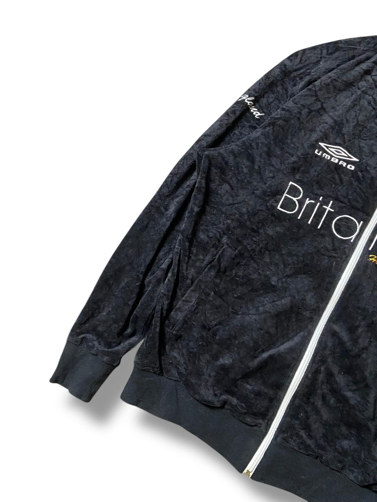 Japanese Brand × Umbro × Vintage UMBRO England Brittanic Football Jacket (126) Size US M / EU 48-50 / 2 - 4 Thumbnail
