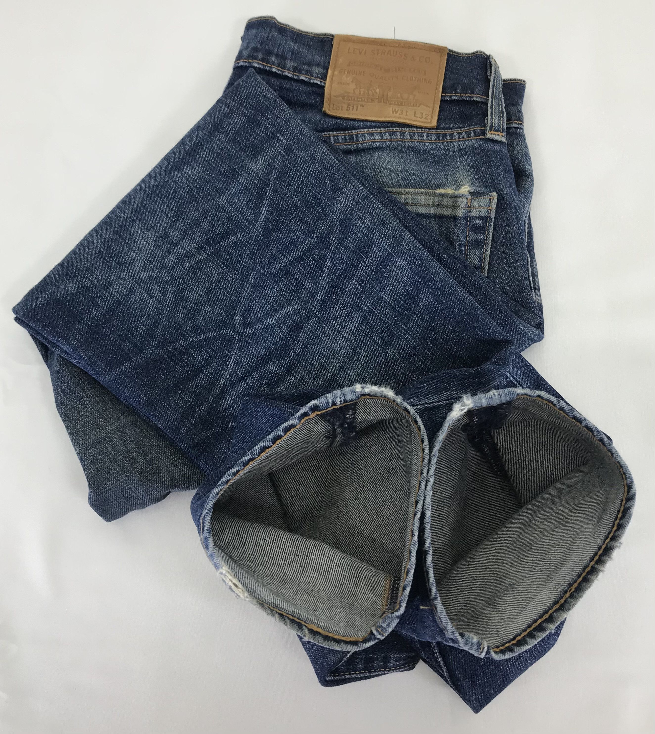 Levi's Vintage Levi's 511 Faded Blue Jeans Distressed Denim Size US 31 - 16 Thumbnail