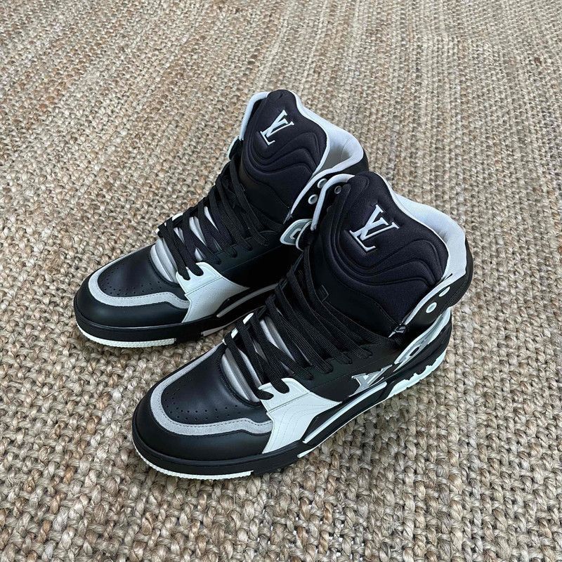 Louis Vuitton Louis Vuitton Classic Trainer High-Top Sneakers -2508 Size US 10.5 / EU 43-44 - 1 Thumbnail