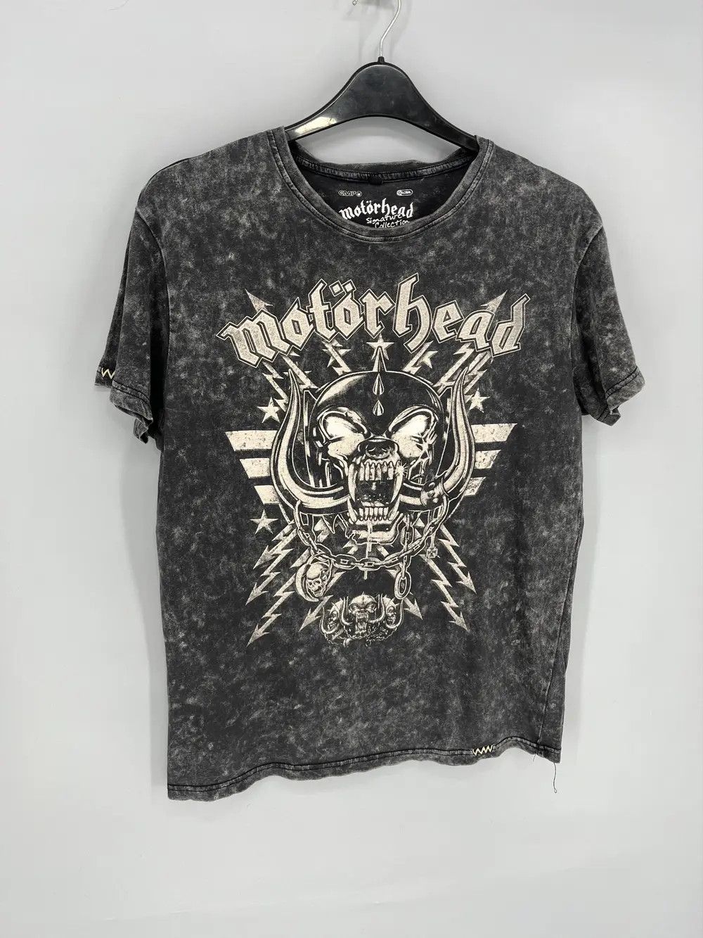 Band Tees Vintage Y2K Motörhead Band Rock Humor T-shirt Streetwear 90s Size US L / EU 52-54 / 3 - 6 Thumbnail