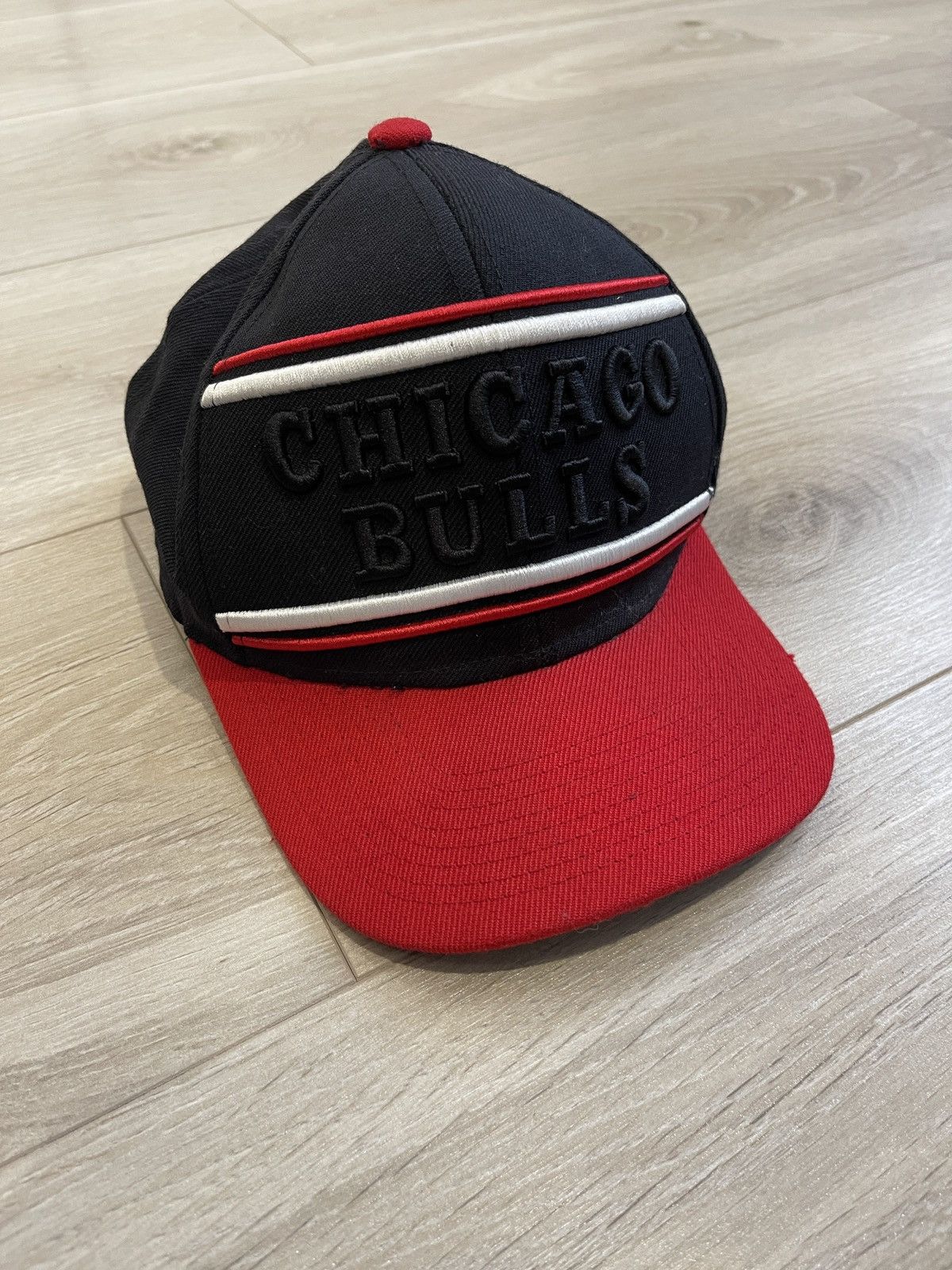 Mitchell & Ness Chicago Bulls cap Mitchell ness nba wool black red Size ONE SIZE - 1 Thumbnail