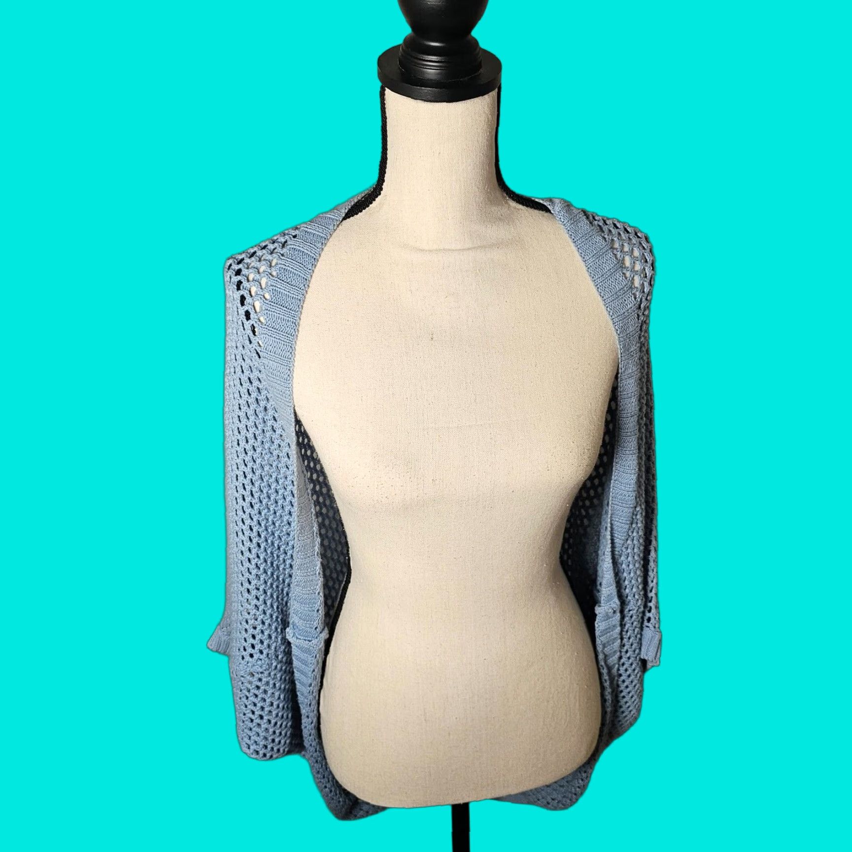 Forever 21 Forever 21 Women's Cardigan Sweater Short Sleeve Knit Blue V Certain? Size S / US 4 / IT 40 - 1 Thumbnail