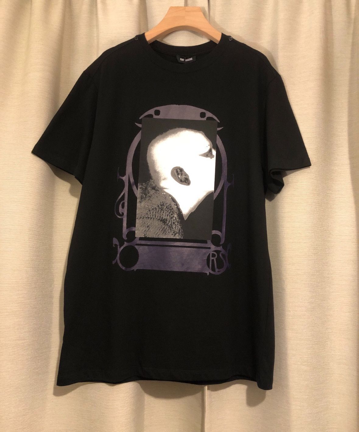 Raf Simons Raf Simons T-shirt with abstract head print-2505 Size US S / EU 44-46 / 1 - 1 Thumbnail
