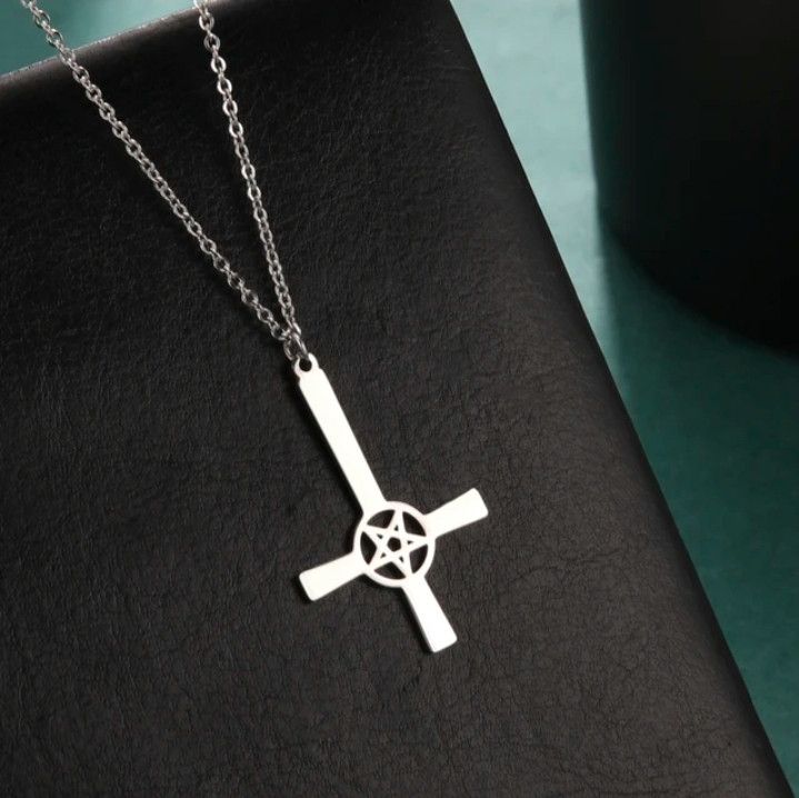 Japanese Brand × Vintage Inverted Cross Linked Chain Size ONE SIZE - 2 Thumbnail