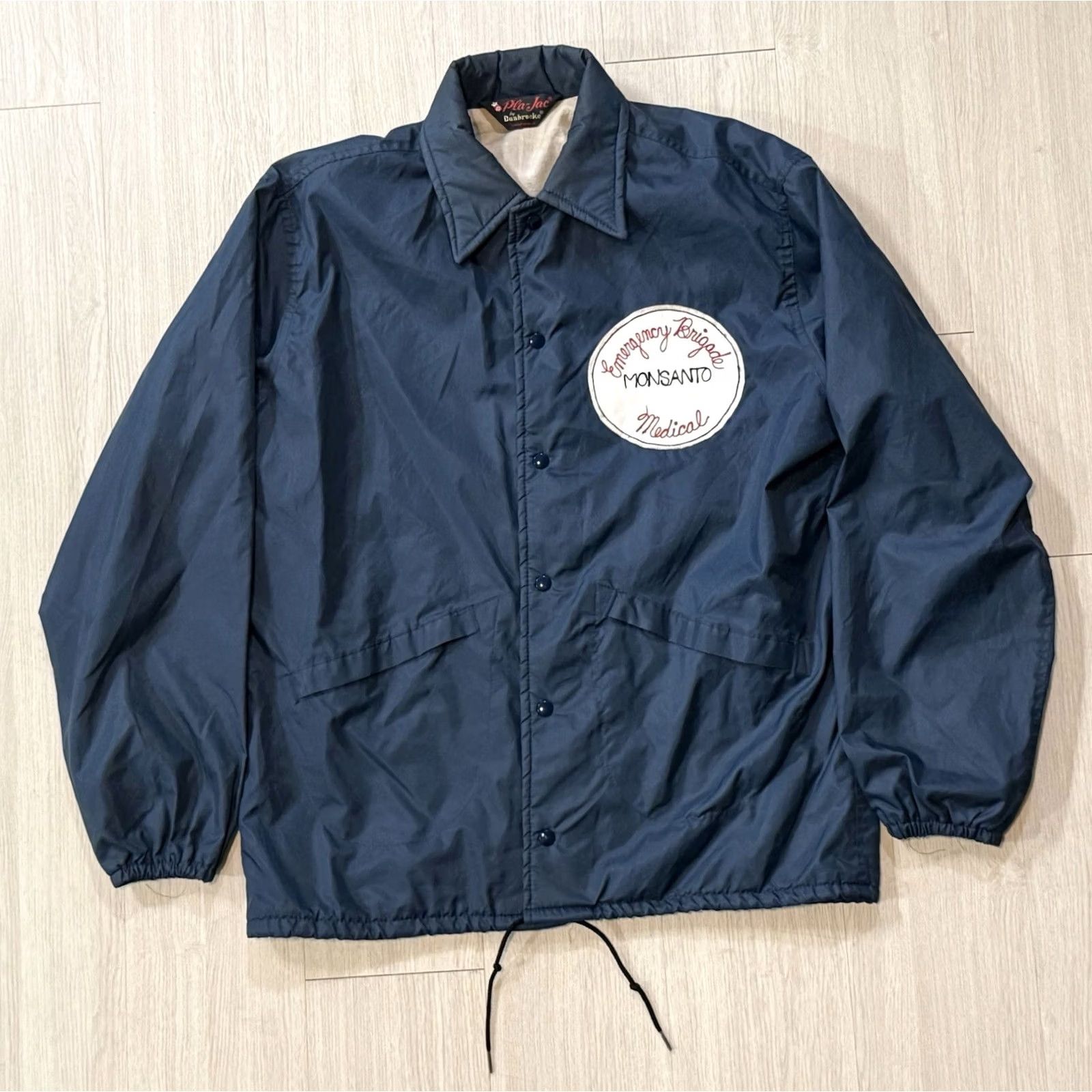 Dunbrooke VINTAGE Monsanto Emergency Medical Brigade Employee Jacket XL Workwear Navy Blue 70s Bomber Jacket Mens Size US XL / EU 56 / 4 - 2 Thumbnail