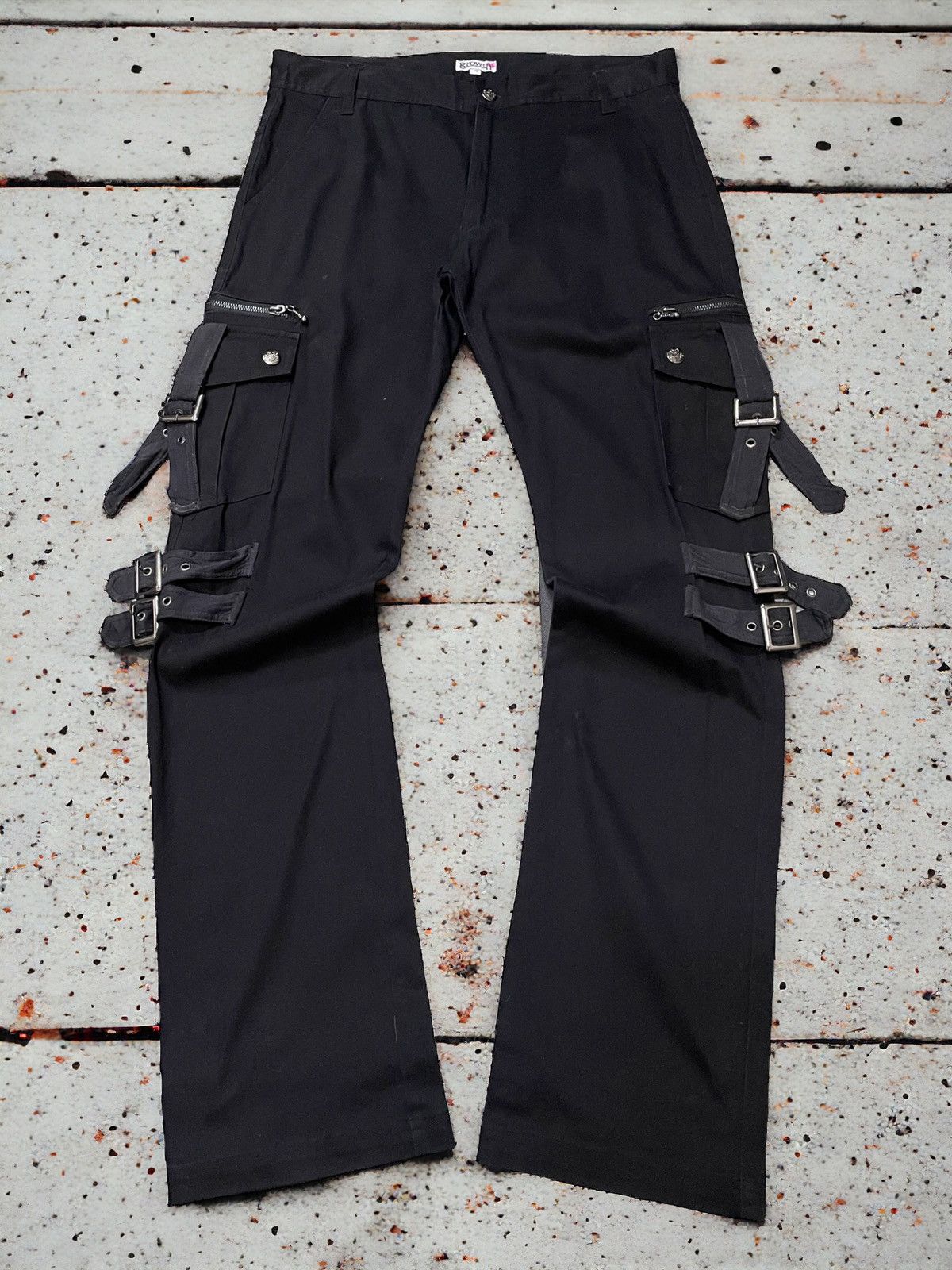 In The Attic × Japanese Brand In The Attic Growth Japan Cargo Bondage Goth Pants Size US 32 / EU 48 - 1 Thumbnail
