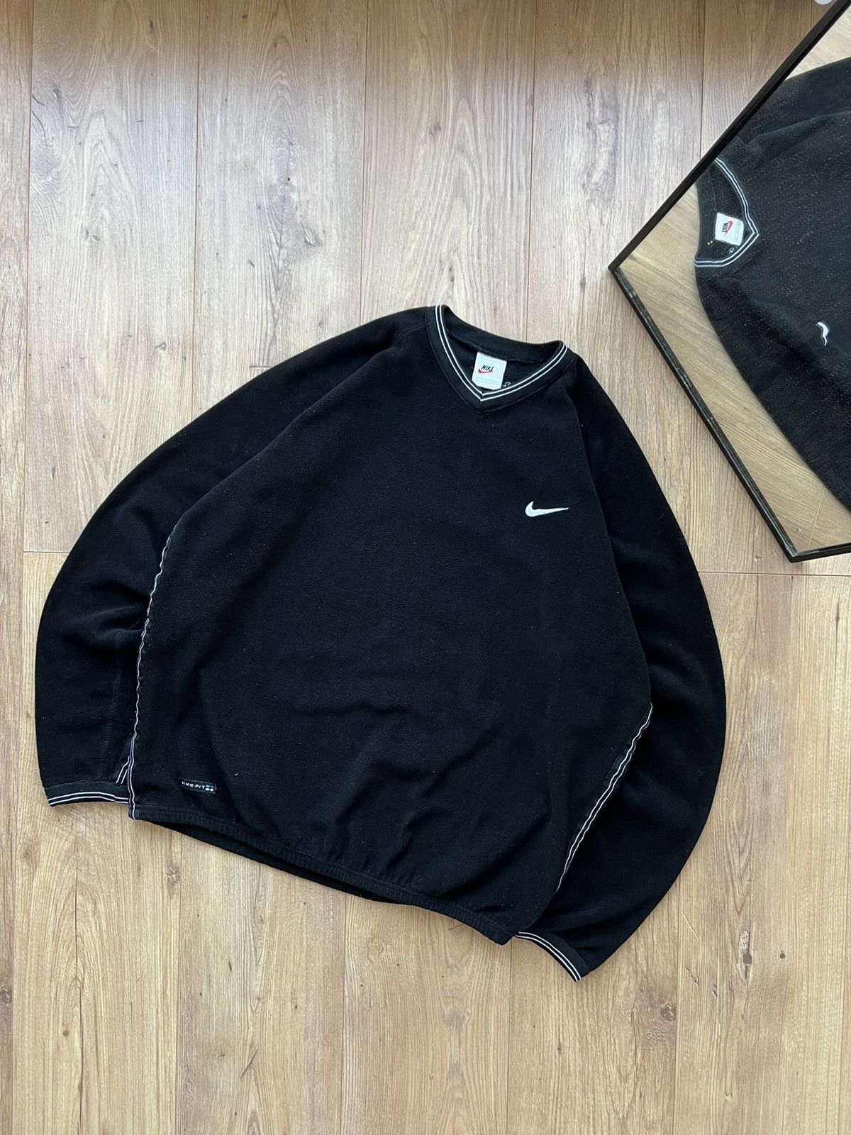 Nike 00’s NIKE FIT V-NECK SWOOSH LOGO SWEATSHIRT Y2K RARE Size US M / EU 48-50 / 2 - 1 Thumbnail