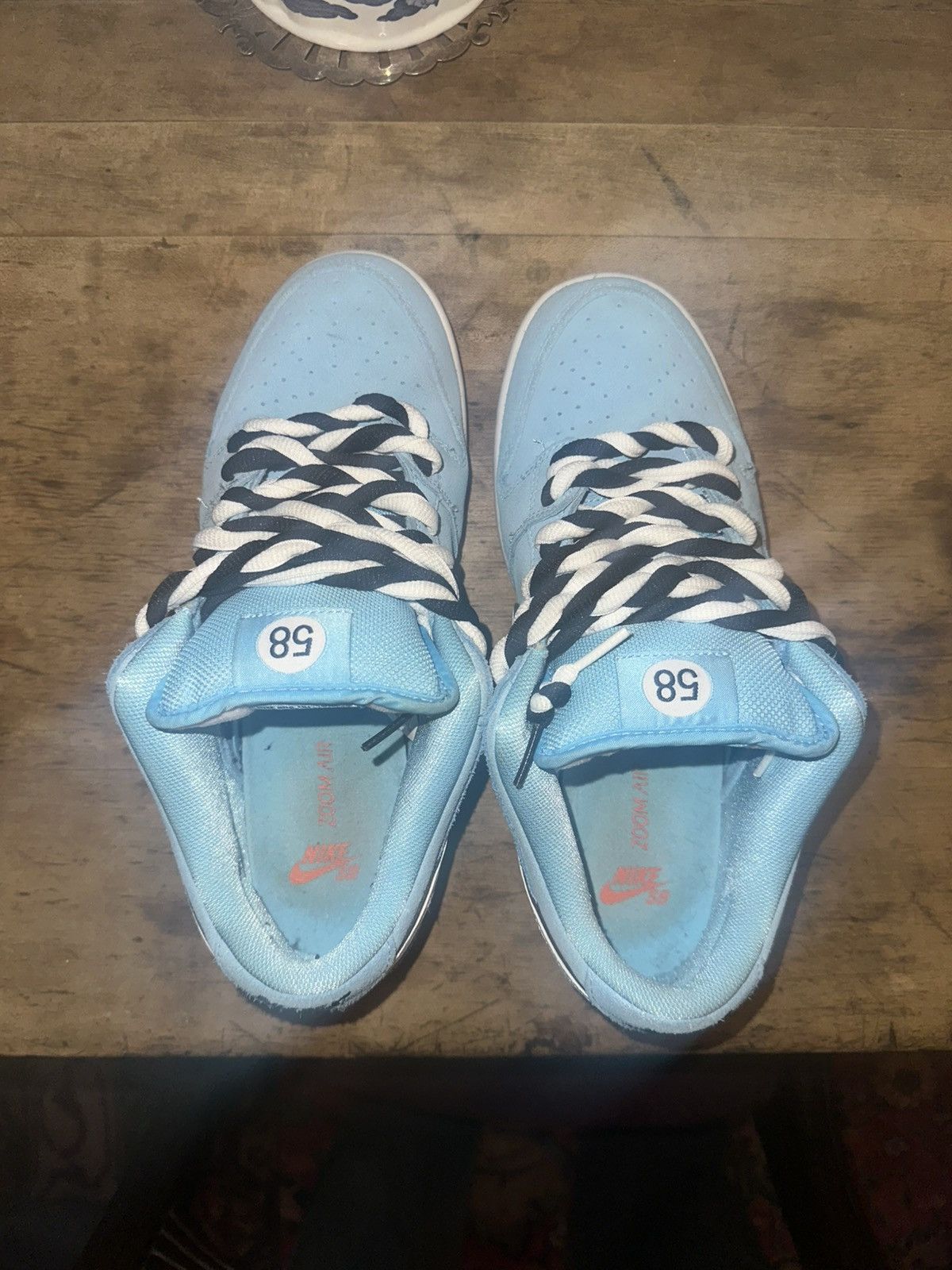 Nike SB Nike Gulf SB Size US 9.5 / EU 42-43 - 4 Thumbnail