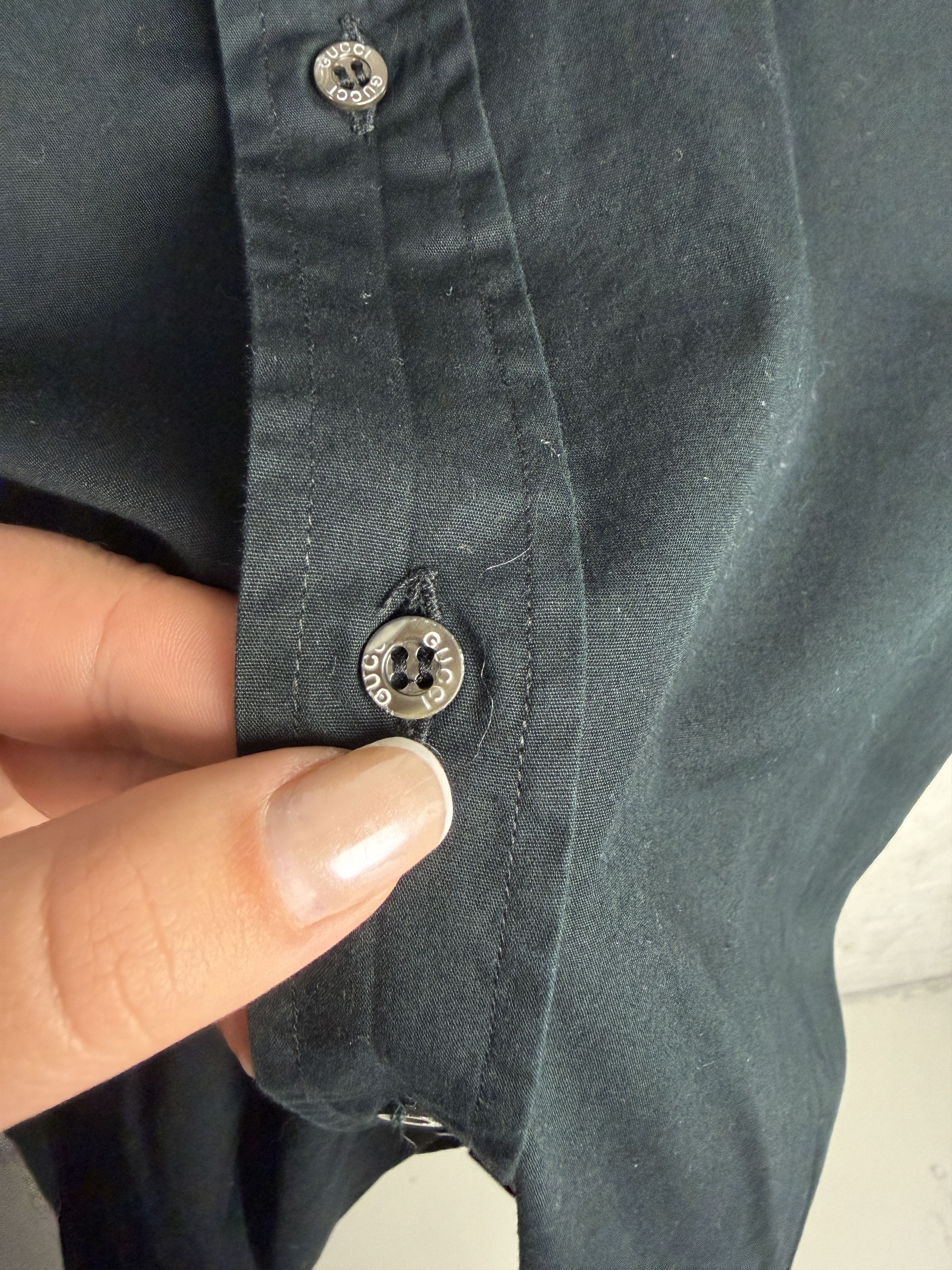 Gucci Gucci casual formal black shirt button ups Size US M / EU 48-50 / 2 - 3 Thumbnail