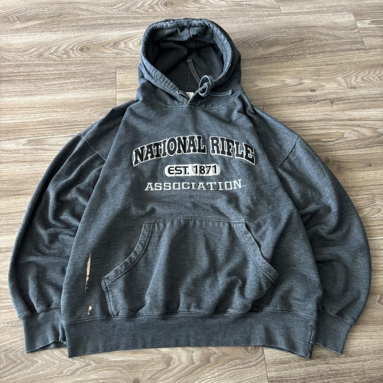 Japanese Brand Crazy Vintage Y2K/2000s National Rifle Skater Grey Pullover Hoodie! Fits XL Size US XL / EU 56 / 4 - 1 Thumbnail