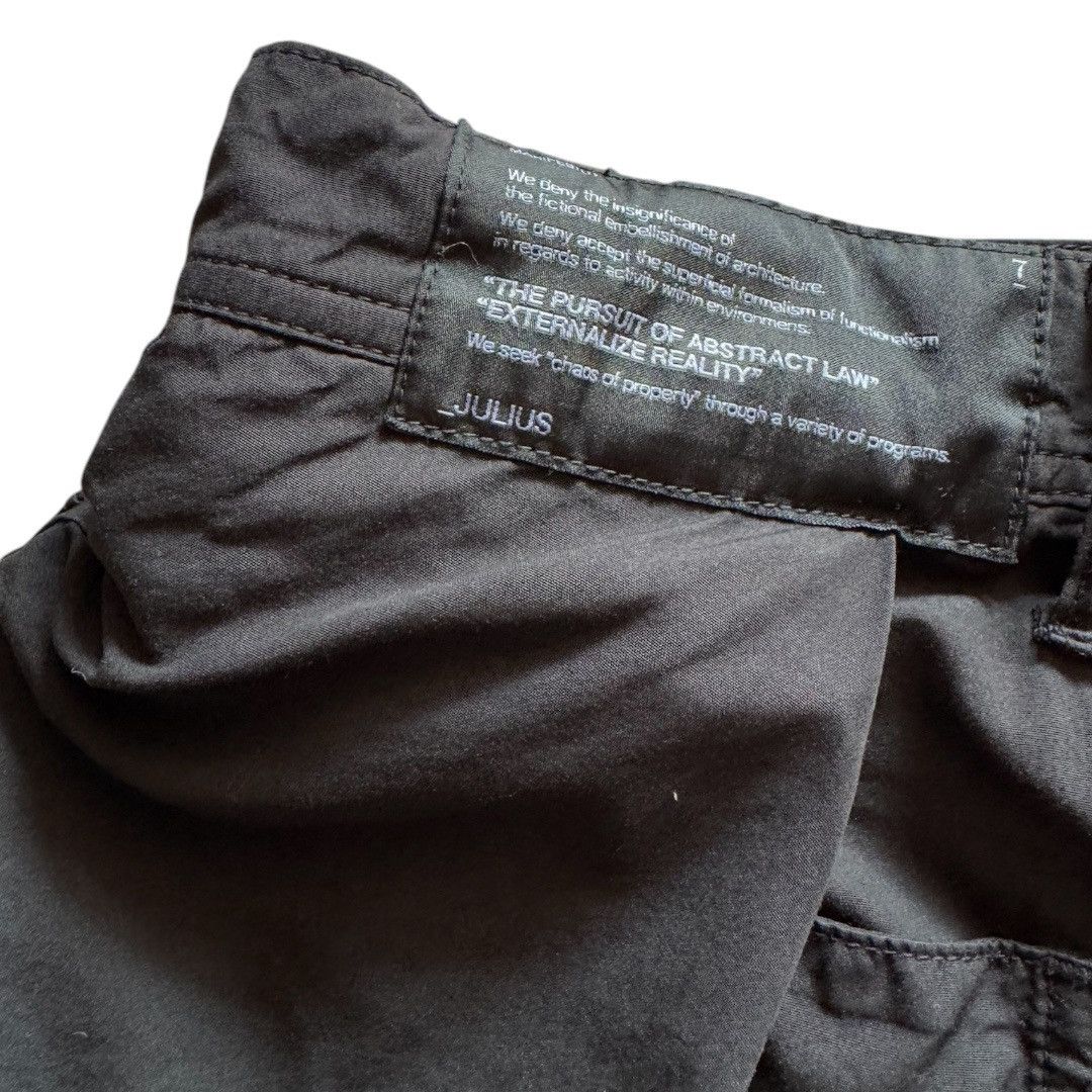 Japanese Brand × Julius Julius_7 ‘Ghost’ Black Wrap Skirt Pants Size US 30 / EU 46 - 7 Thumbnail