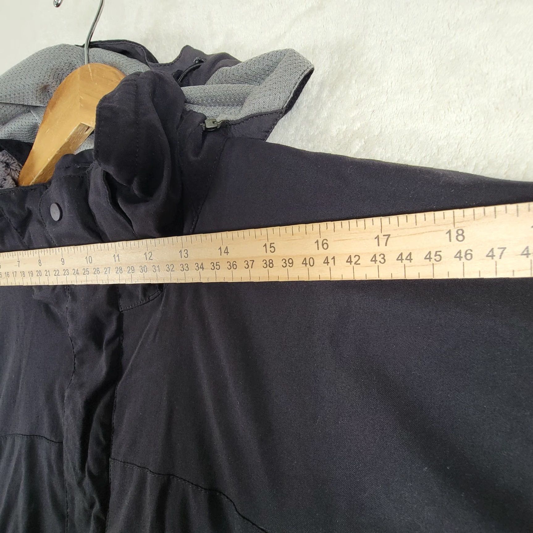 Patagonia VINTAGE Patagonia Jacket Men Large Gravity Black Hooded Zip Pockets Ski - 90s Outdoor Street Style Parka Winter Fall Spring Size US L / EU 52-54 / 3 - 7 Thumbnail