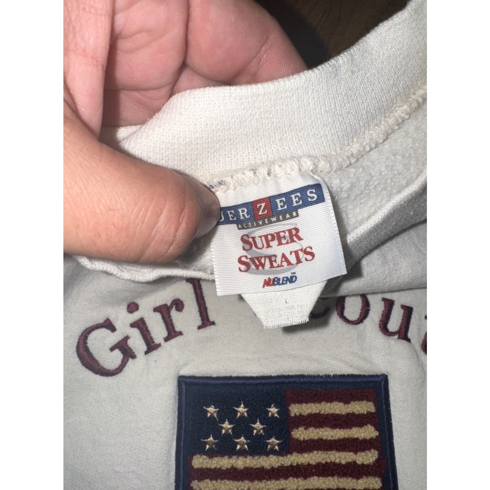 Vintage VINTAGE Girl Scouts Sweatshirt Crewneck White Large USA 90s Women Pullover Activewear Boys Girls Mens? Size L / US 10 / IT 46 - 3 Thumbnail
