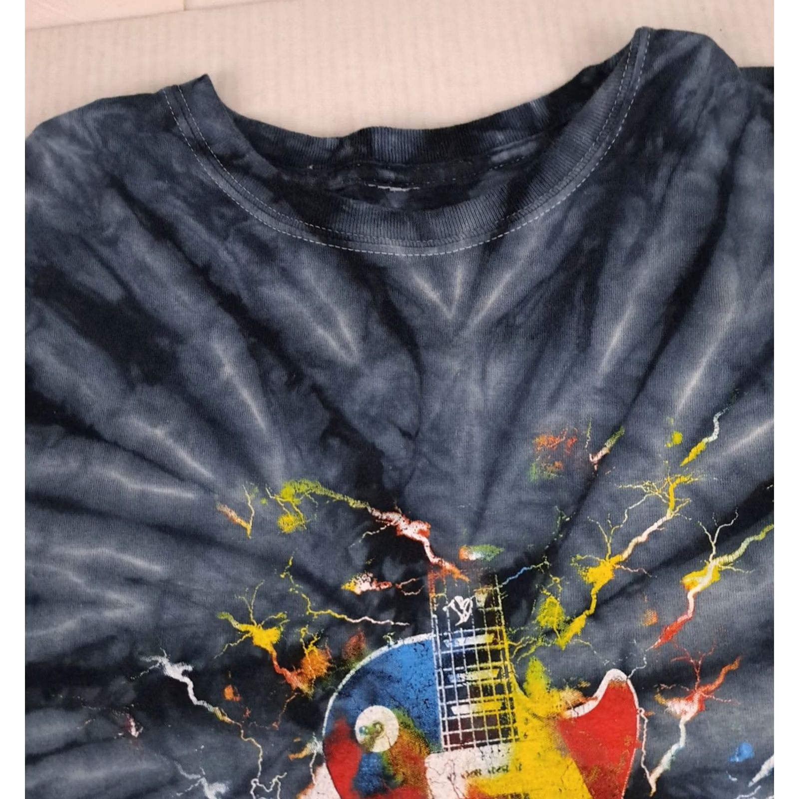Vintage VINTAGE Large Tie-Dye Rock&Roll Guitar Art T-Shirt Front and Back Print 90s Unisex Adults Size US L / EU 52-54 / 3 - 4 Thumbnail