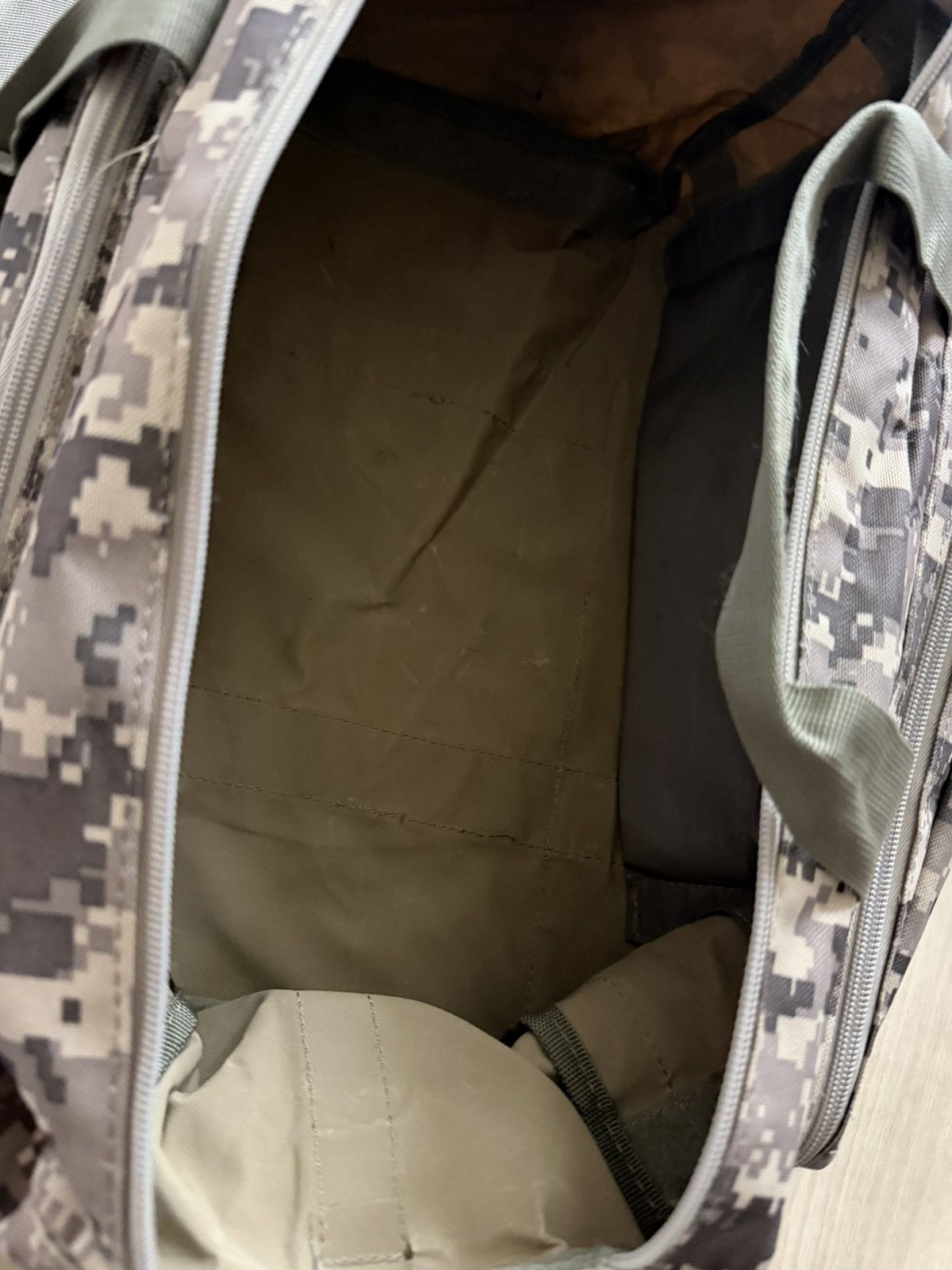 Vintage Allen Canvas Carry-All Gun Bag Tote Gym Canvas Digital Camo Size ONE SIZE - 11 Thumbnail