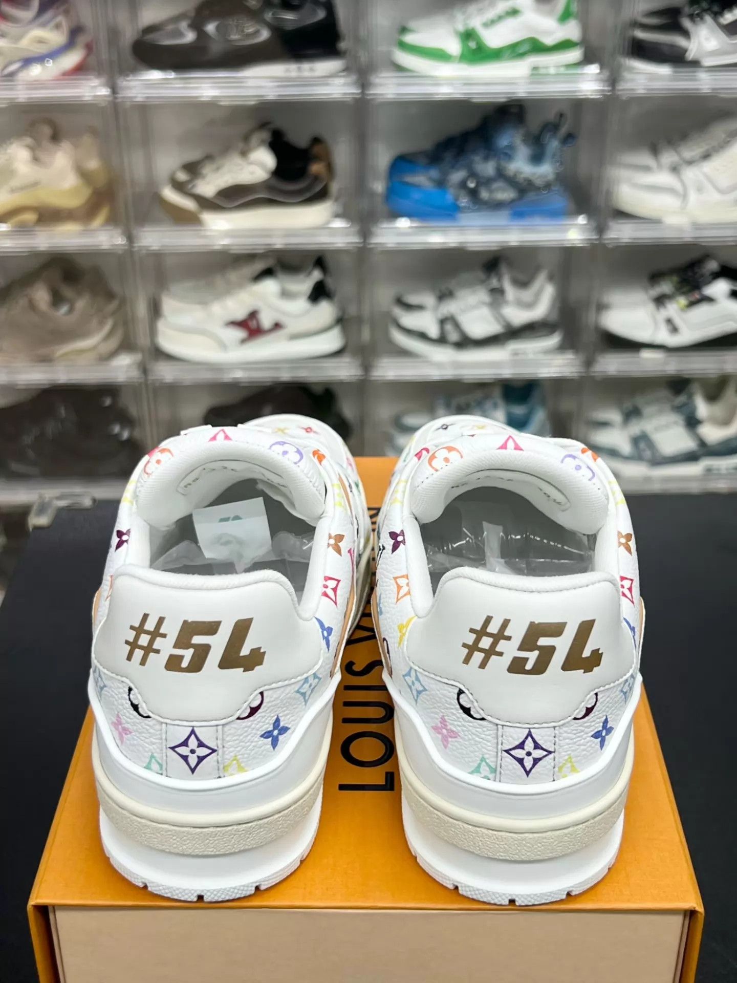 Louis Vuitton LV Trainer x TM White 38.5 Near New Rare Vtg Box & Accs Size US 8 / IT 38 - 7 Thumbnail