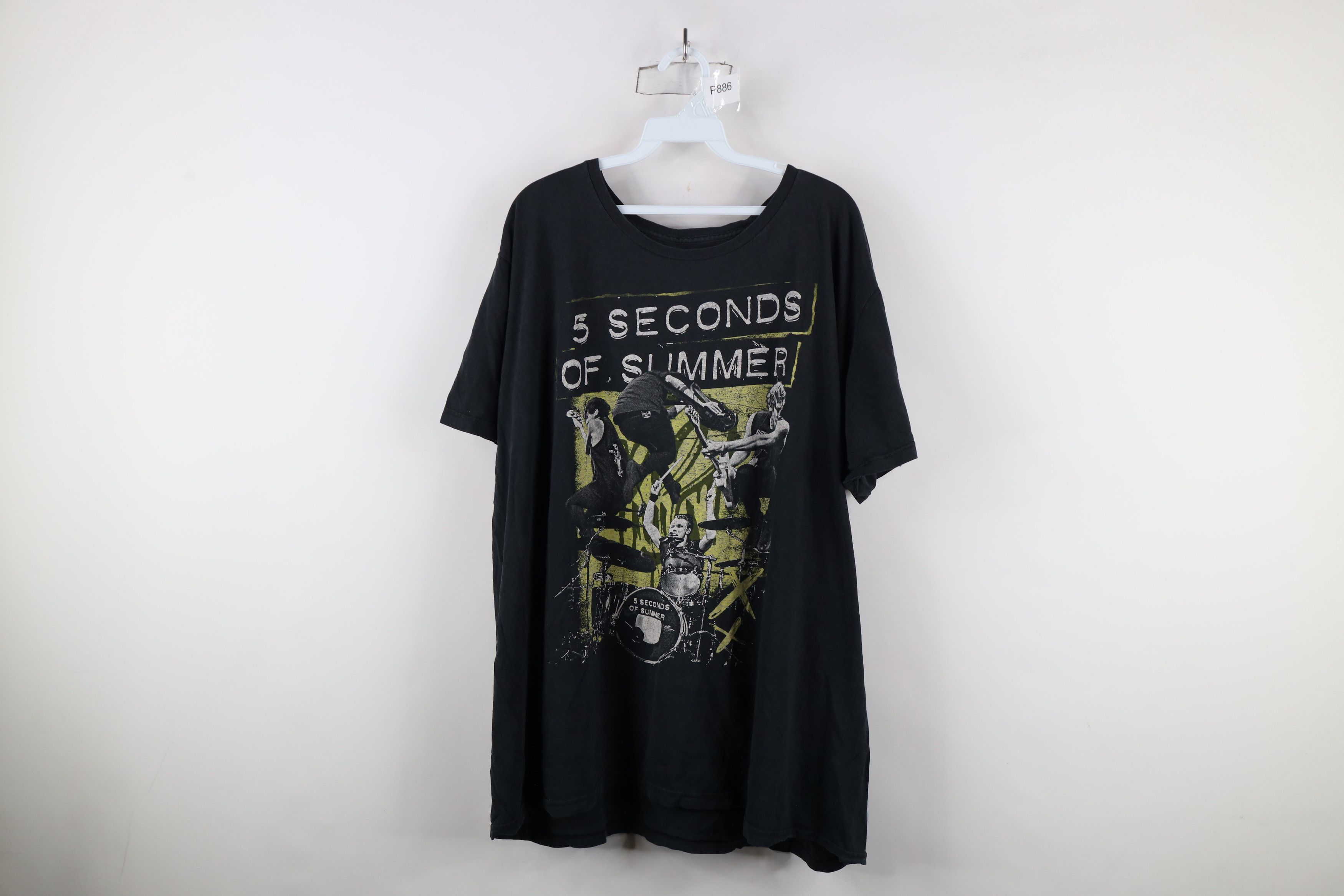 Vintage Retro 5 Seconds Of Summer Band Tour T-Shirt Black Cotton Size US XXL / EU 58 / 5 - 1 Thumbnail