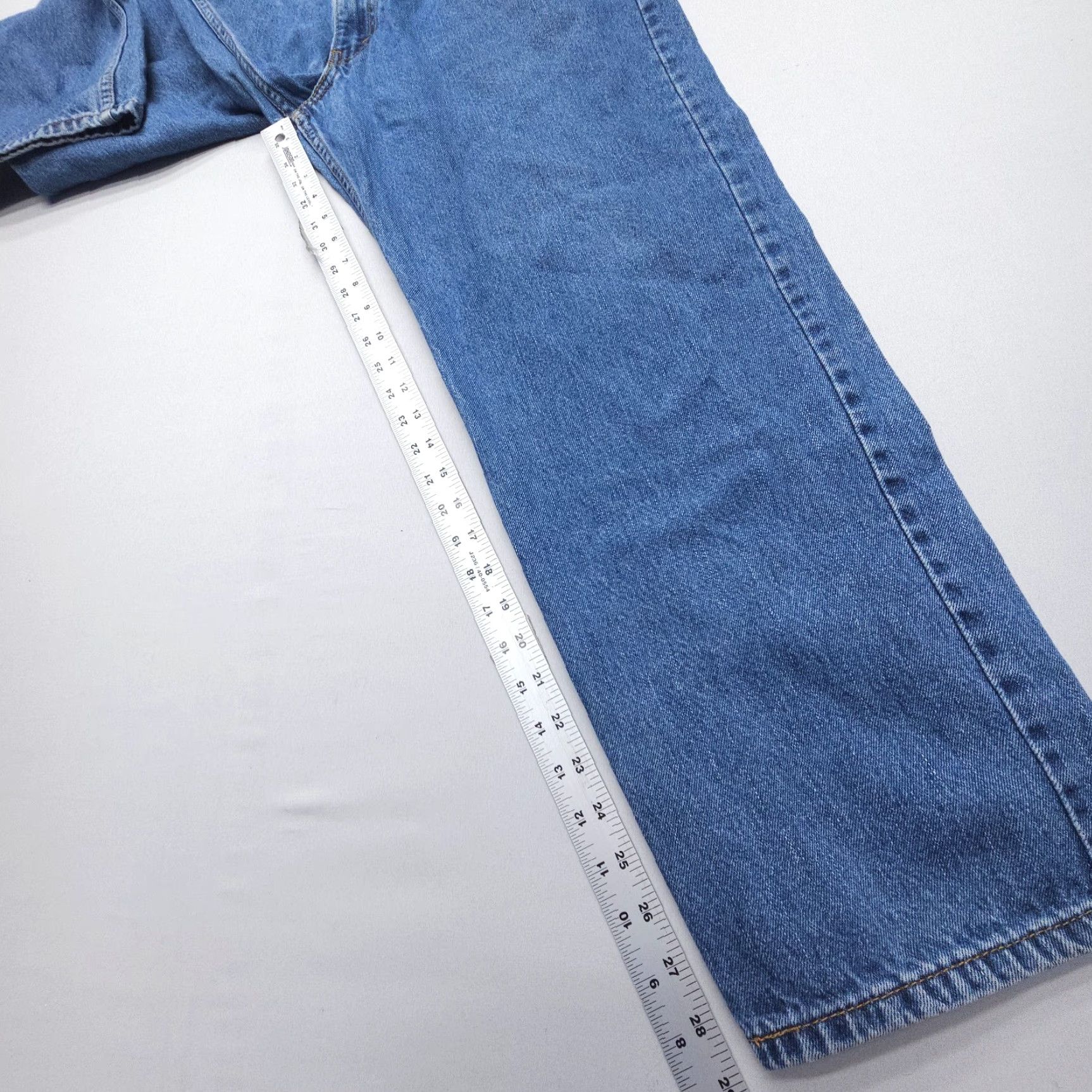 Levi's Levi's Jeans 550 Relaxed Fit Tapered Jeans Mens 38 x 30 Denim Blue 90s American Distressed Pockets Baggy Vintage No N/A Size US 38 / EU 54 - 5 Thumbnail