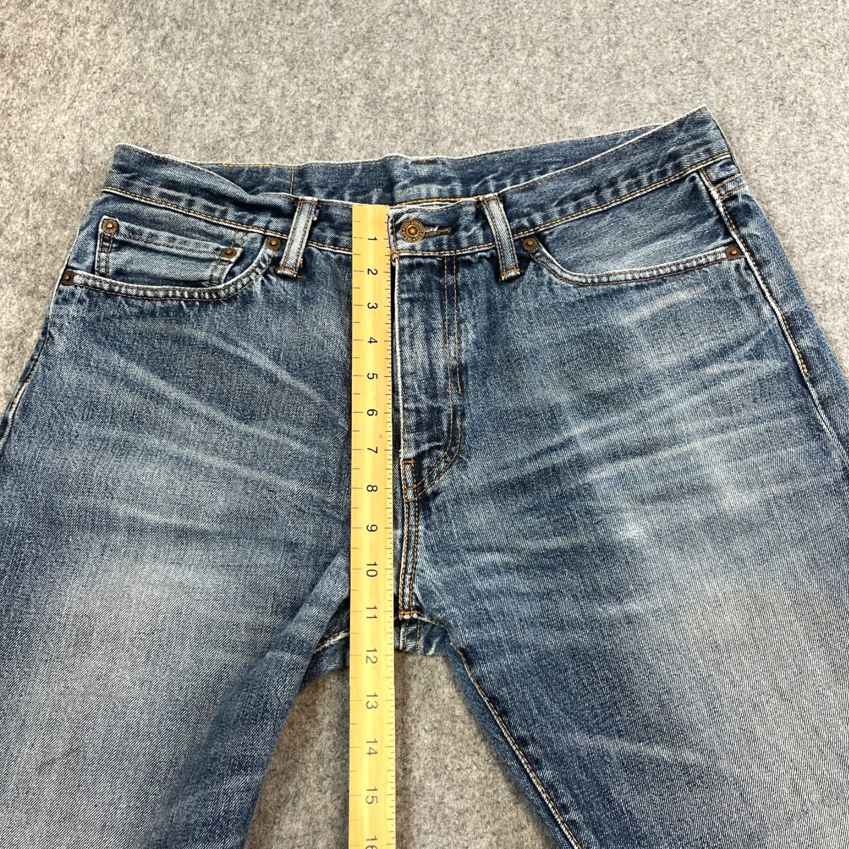 Levi's Levi's 504 Jeans Straight Mens 36 30 Medium Wash Blue Cotton Zip Fly Denim Regular 5-Pocket Style Size US 36 / EU 52 - 5 Thumbnail
