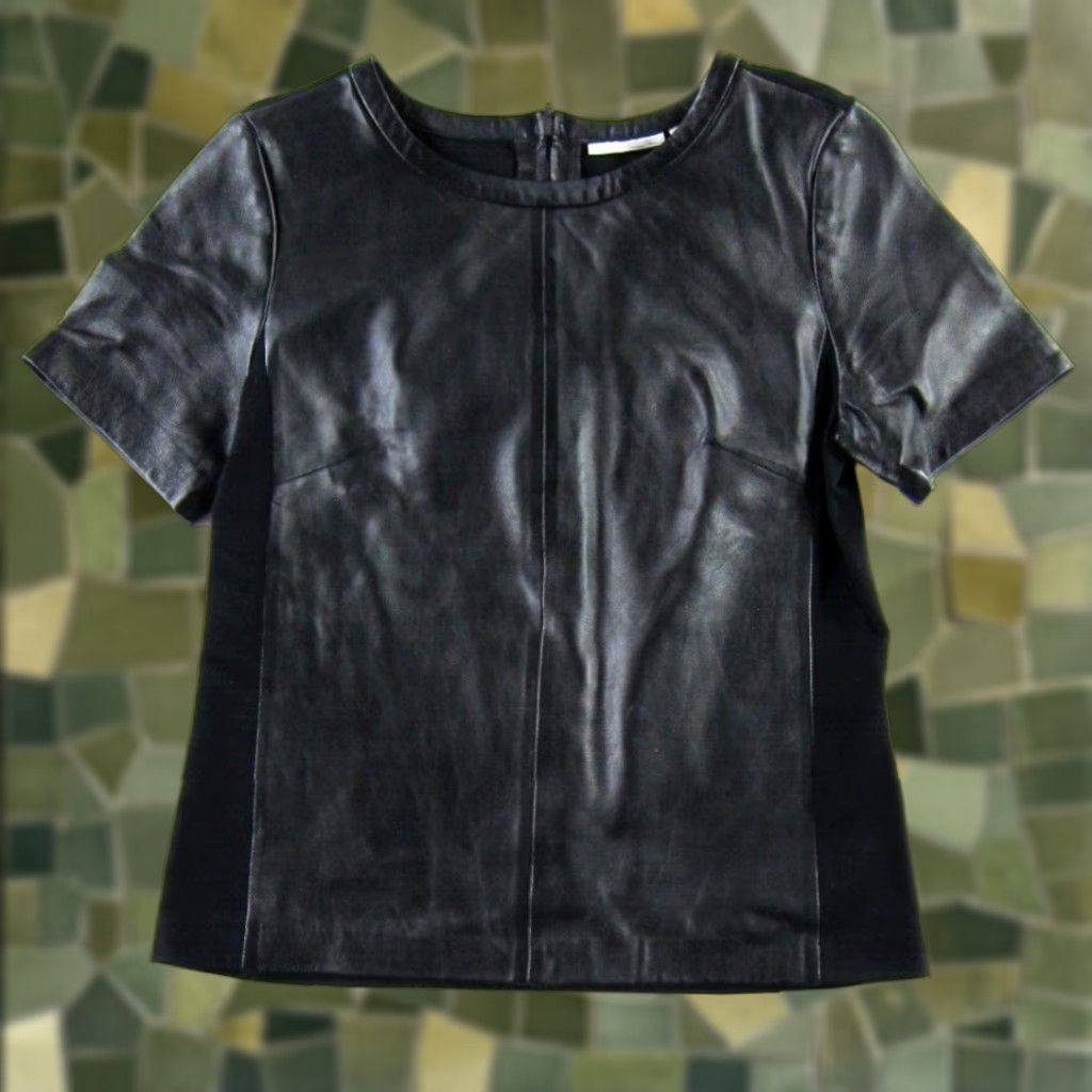 Vintage VINTAGE Halogen Blouse Shirt Women XS Leather 100% Black Stretch Zip Short Sleeve Panel Round Neck Size XS / US 0-2 / IT 36-38 - 1 Thumbnail