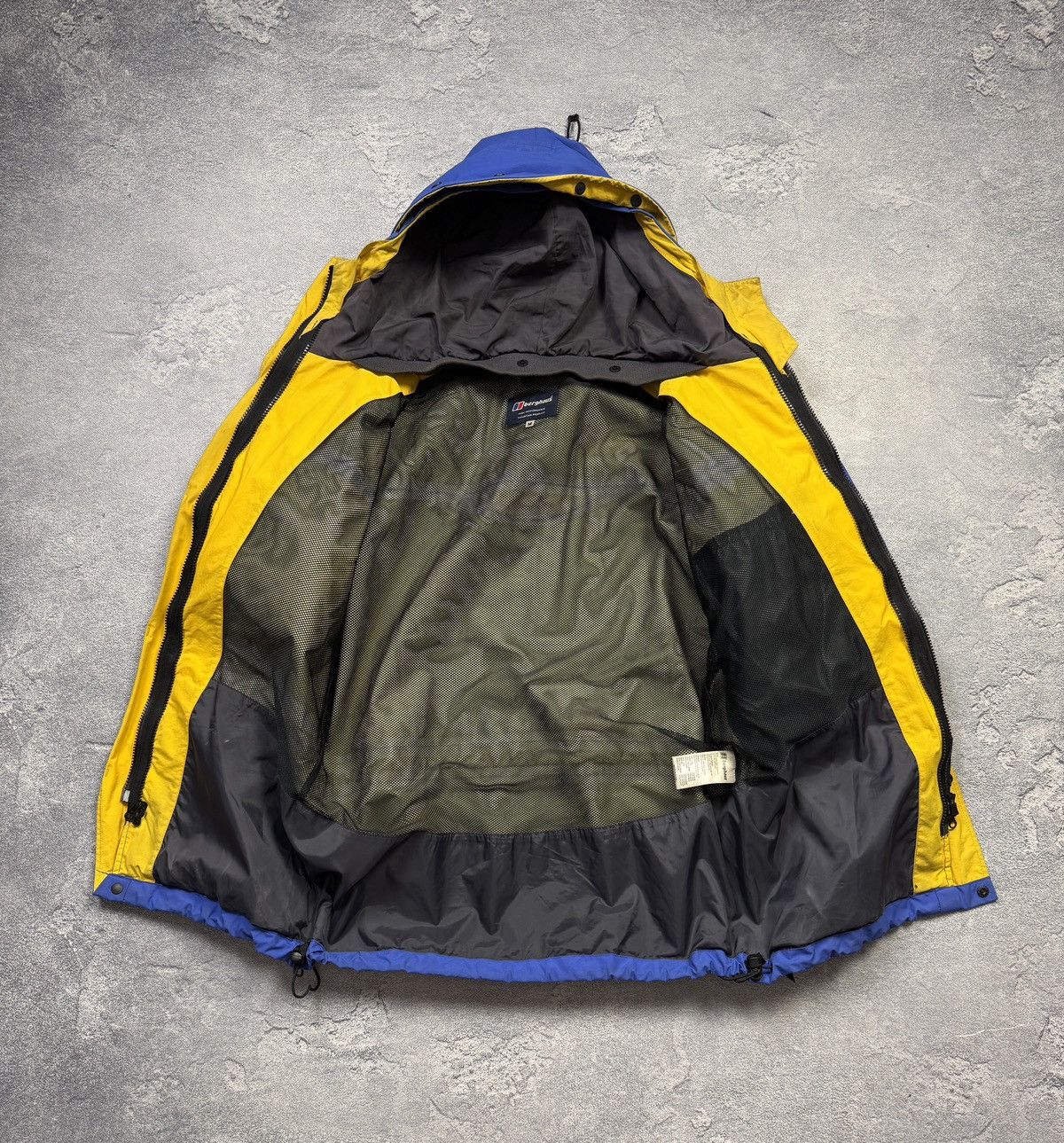 Berghaus Berghaus Mega Peak Windbreaker Vintage Size US M / EU 48-50 / 2 - 18 Thumbnail