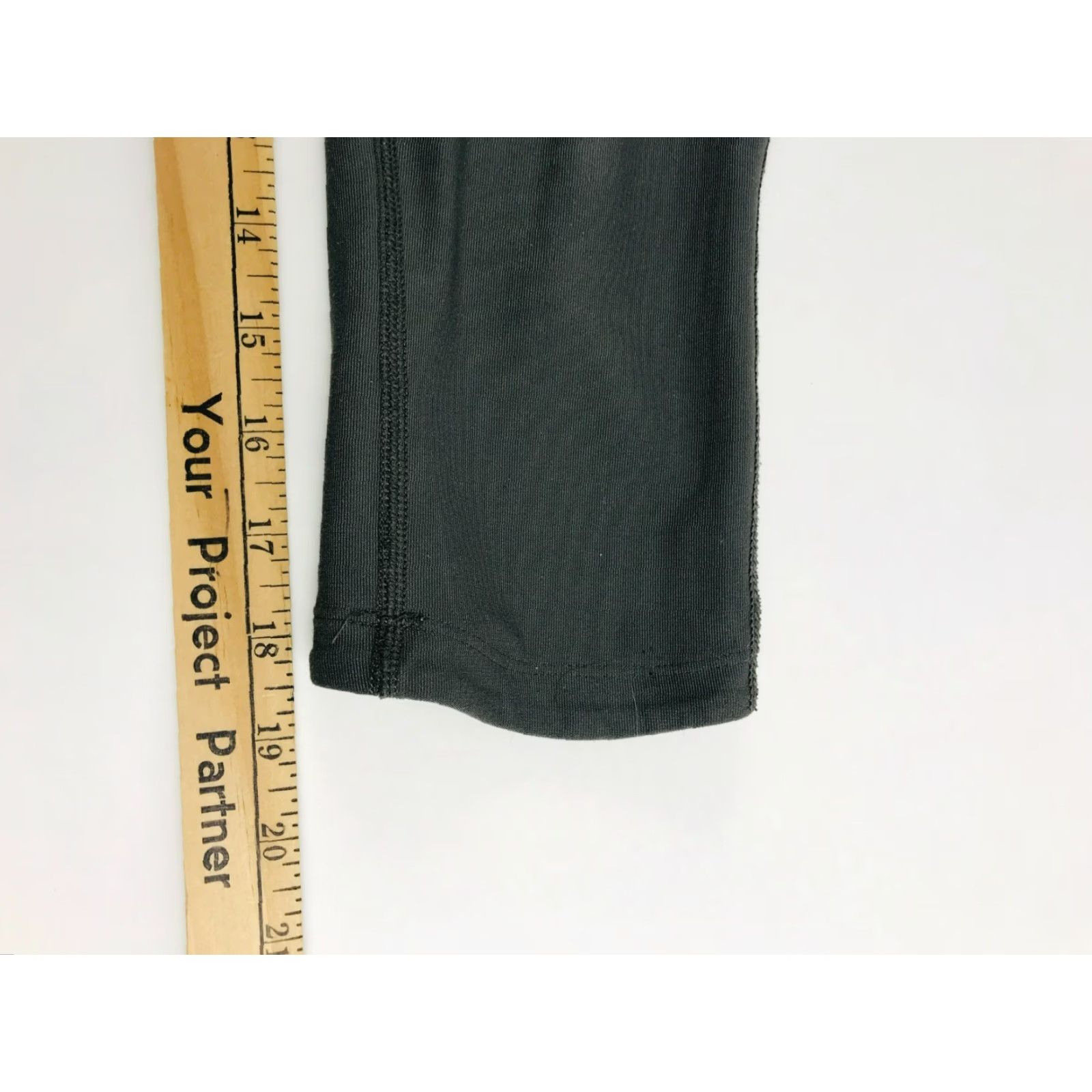 Nike Nike Dri-FIT Pants Women's XS Gray Pull On Activewear Stretch Waistband Yoga Size 26" / US 2 / IT 38 - 4 Thumbnail
