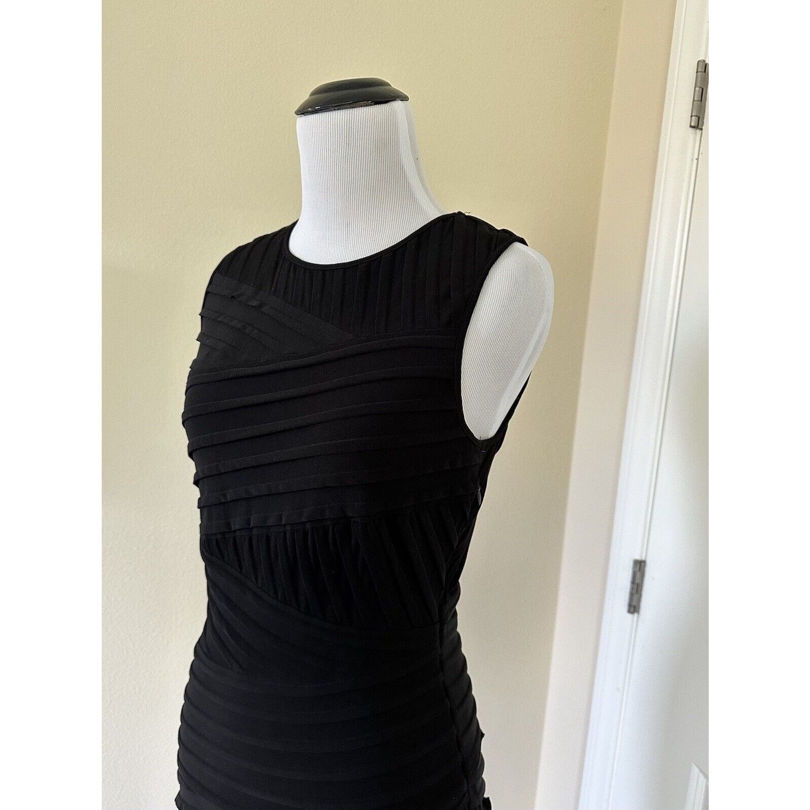 Calvin Klein Calvin Klein Black Business Cocktail Dress Size 2 Size XS / US 0-2 / IT 36-38 - 3 Thumbnail