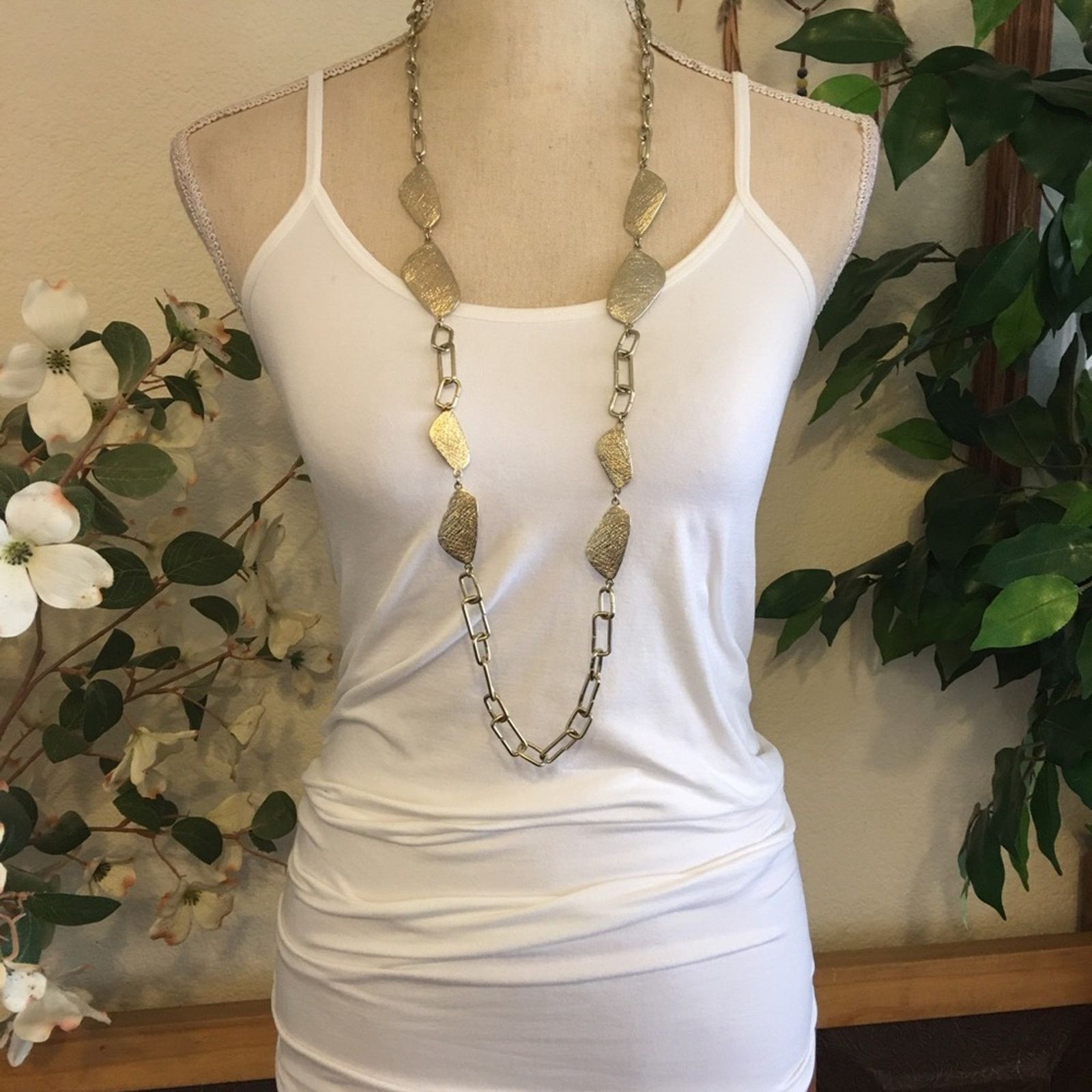 Vintage Vintage 90s gold tone textured disc chain necklace Size ONE SIZE - 3 Thumbnail