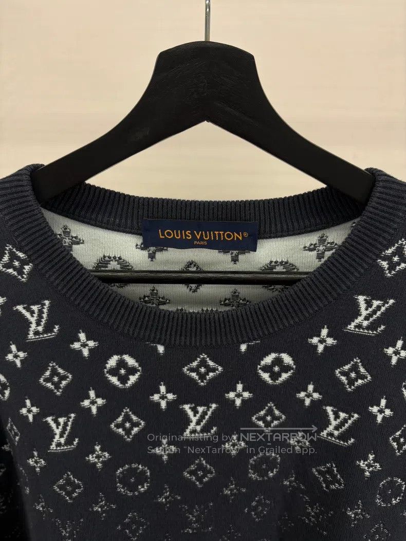Louis Vuitton Louis Vuitton 24 new black gradient logo knit sweater Size US M / EU 48-50 / 2 - 5 Thumbnail