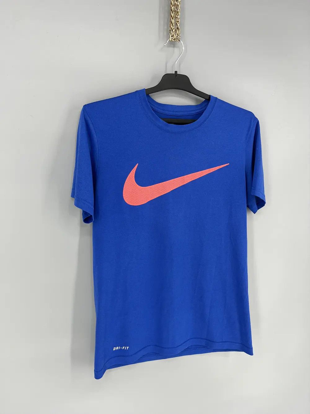 Nike Vintage 90s Nike Swoosh Logo Tee Travis Scott Style Grailed Size US S / EU 44-46 / 1 - 2 Thumbnail