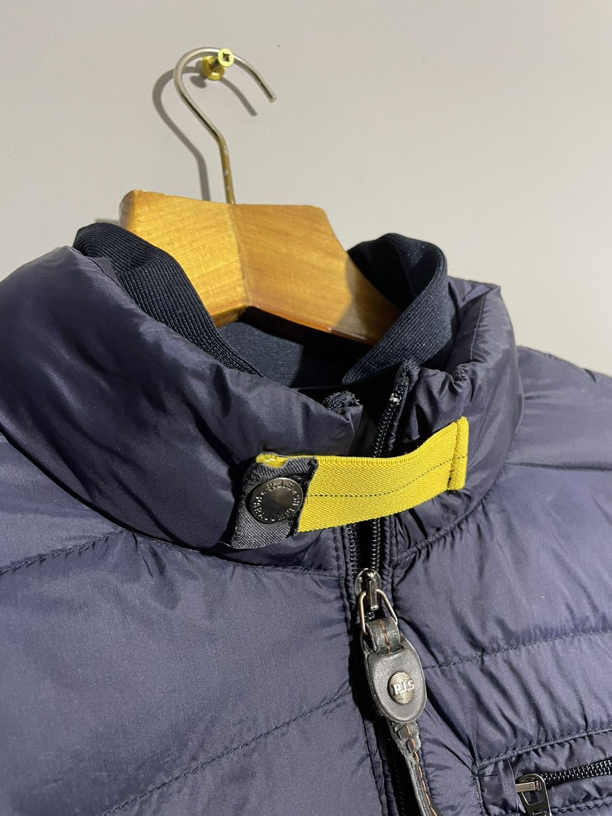 Parajumpers Parajumpers super light weight jacket size L Size US L / EU 52-54 / 3 - 3 Thumbnail