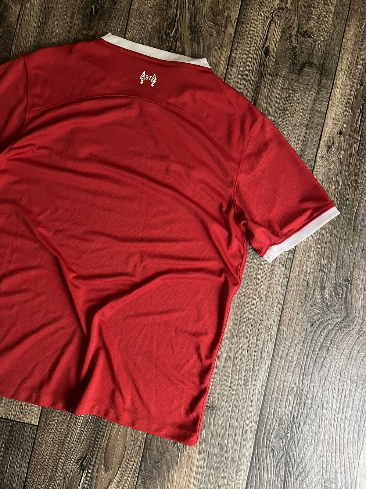 Nike Nike Liverpool 2023/2024 Home Soccer Football Jersey Size US L / EU 52-54 / 3 - 9 Thumbnail