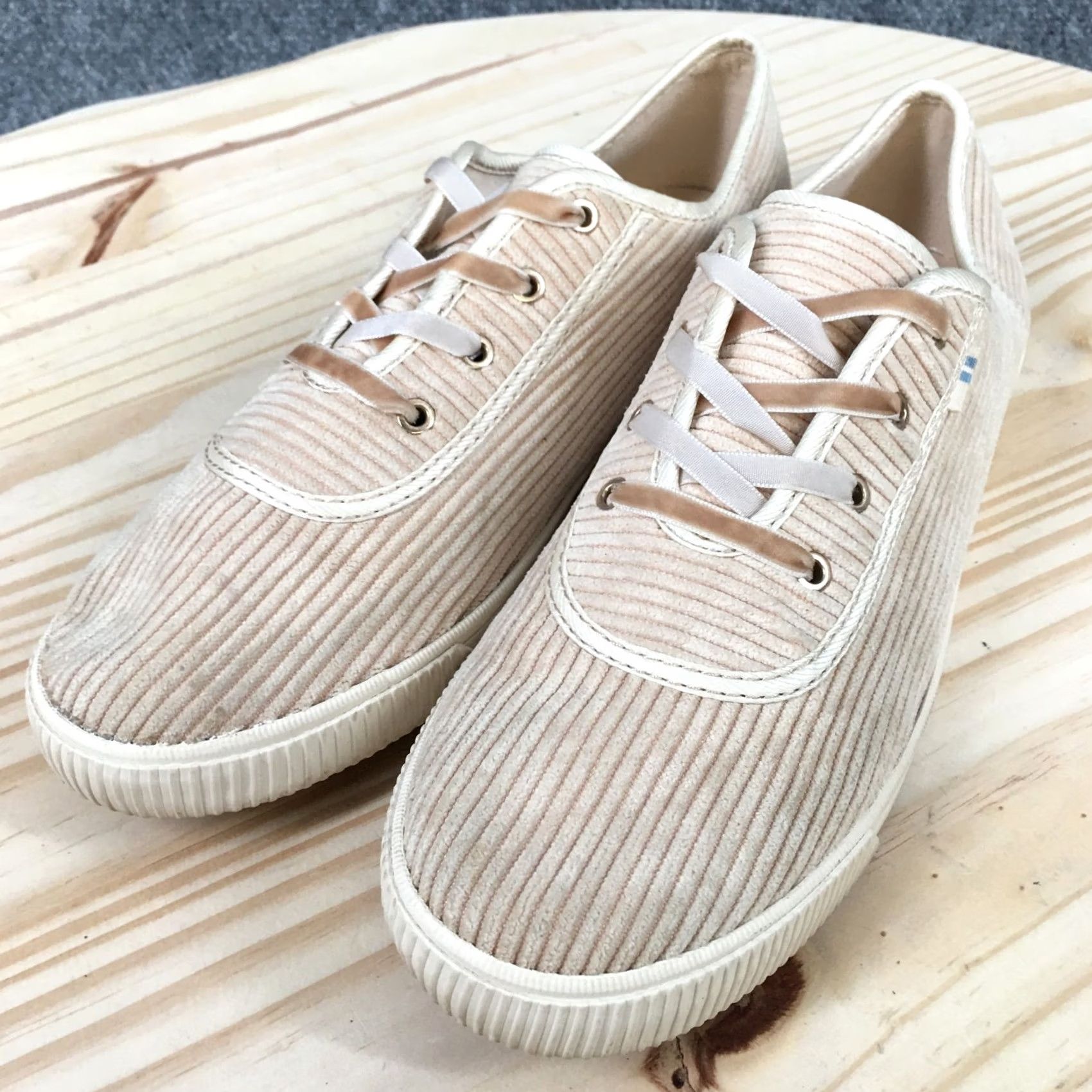Toms TOMS Shoes Womens 7.5 Carmel Corduroy Beige Low Top Sneakers Casual Size M / US 6-8 / IT 42-44 - 3 Thumbnail