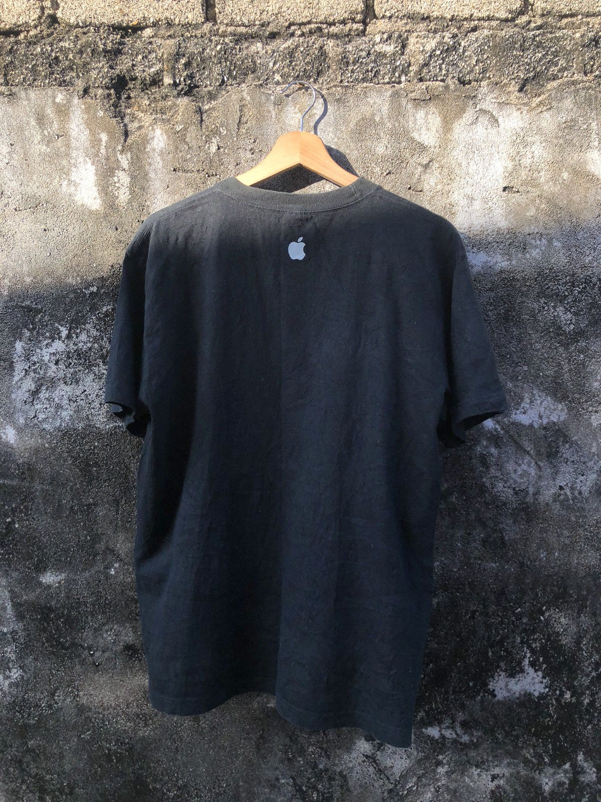 Apple × Vintage Vintage 00s Apple Ipod Tshirt Size US M / EU 48-50 / 2 - 3 Thumbnail